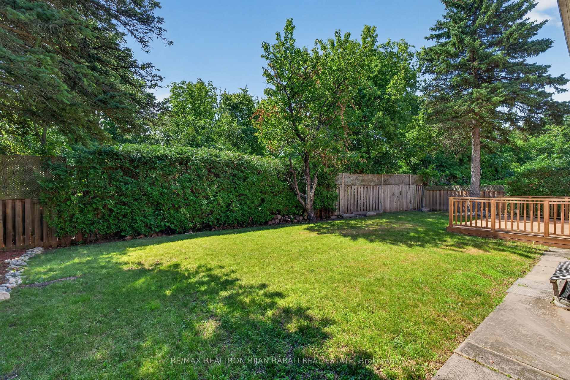 Photo 47 of 26 Saddletree Drive, North York, Bayview Woods-Steeles — HOMEH