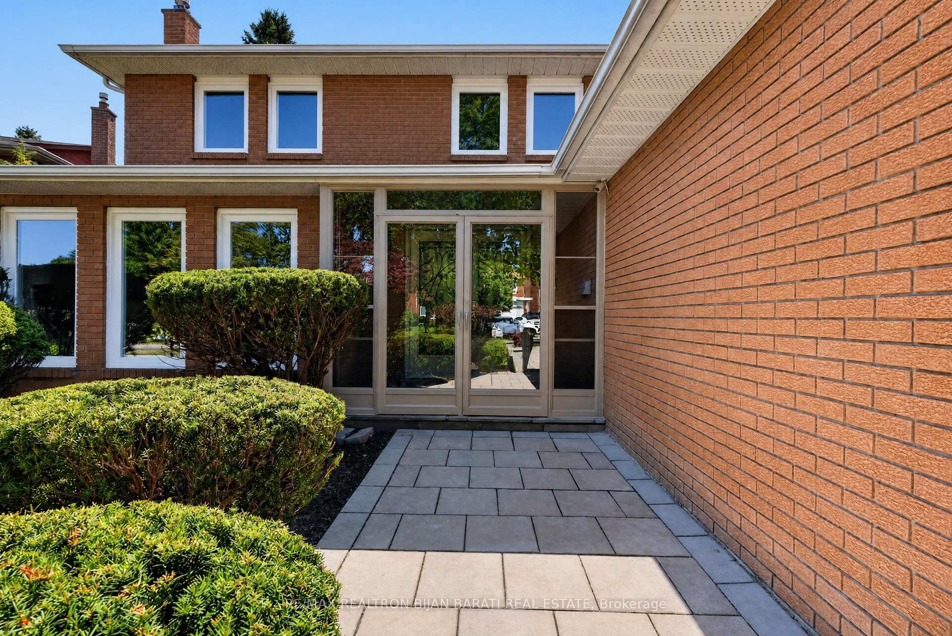 Photo 50 of 26 Saddletree Drive, North York, Bayview Woods-Steeles — HOMEH