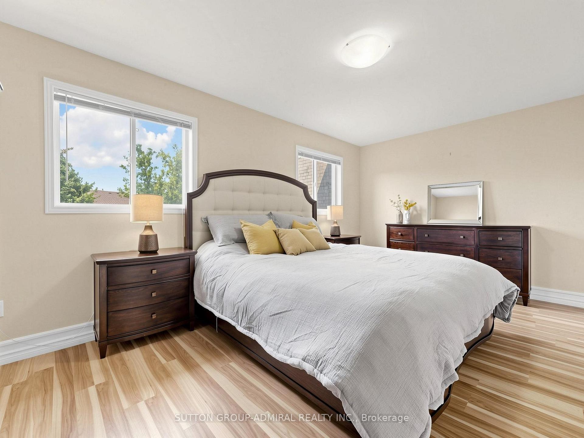 Photo 15 of 12 Elderbrook Crescent, Vaughan, Patterson — HOMEH