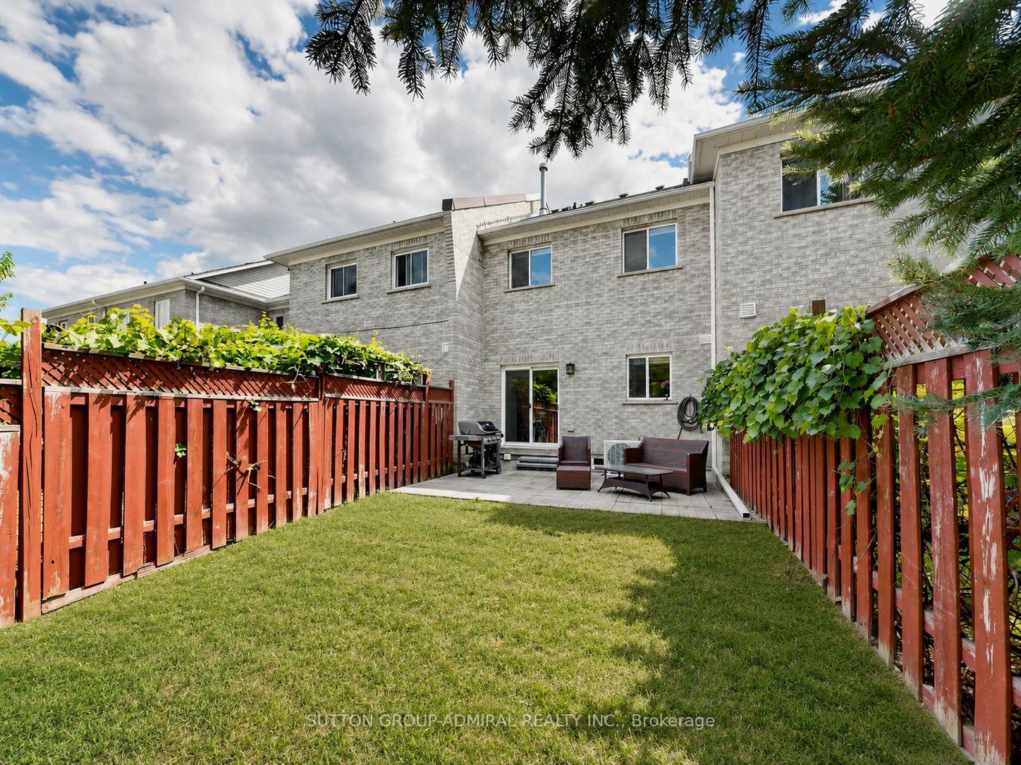 Photo 26 of 12 Elderbrook Crescent, Vaughan, Patterson — HOMEH