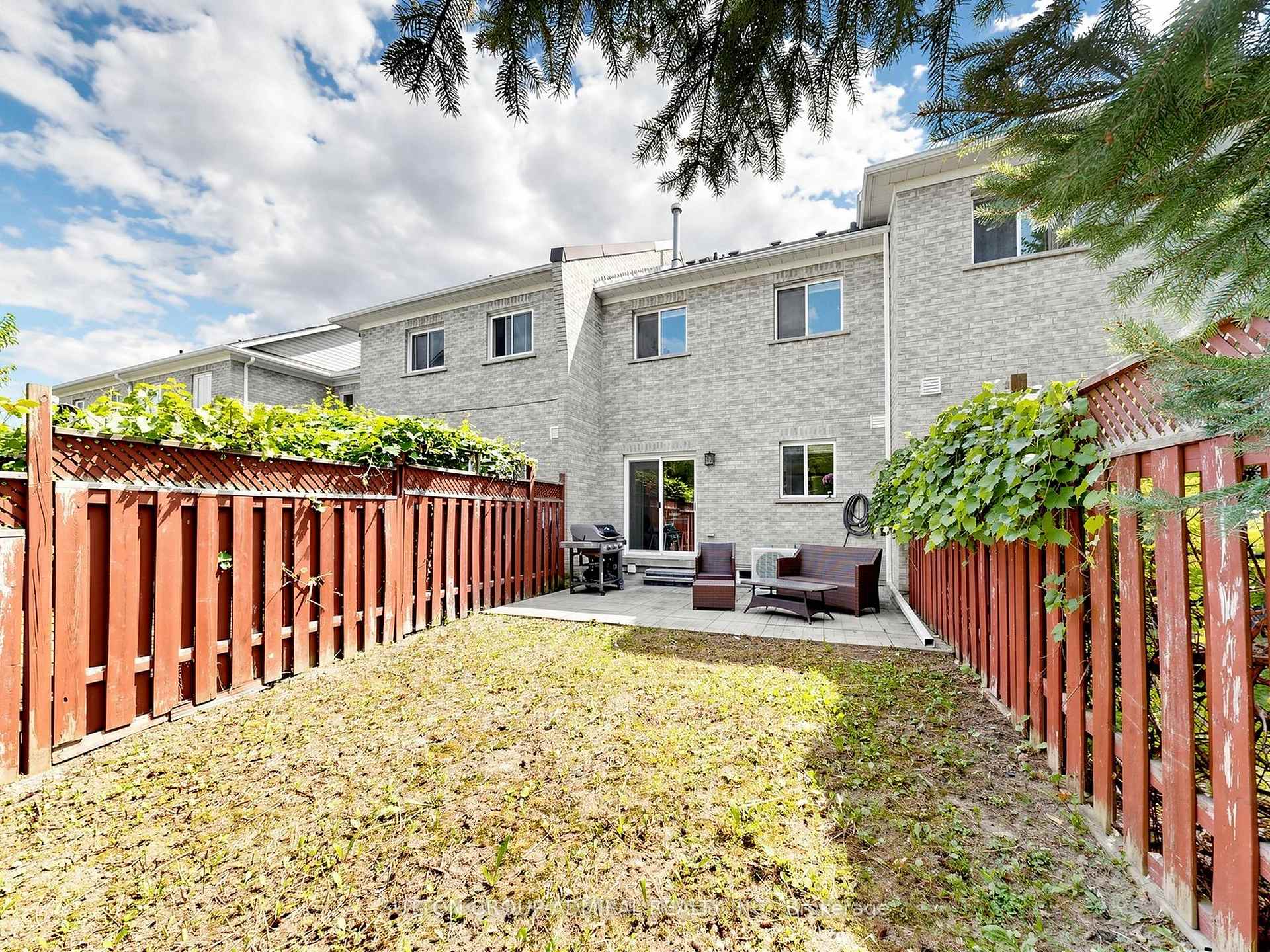 Photo 29 of 12 Elderbrook Crescent, Vaughan, Patterson — HOMEH