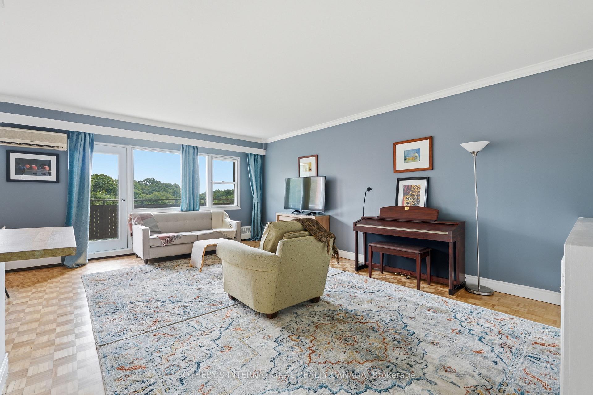Photo 10 of Unit 947, 21 Dale Avenue, Toronto, Rosedale-Moore Park — HOMEH