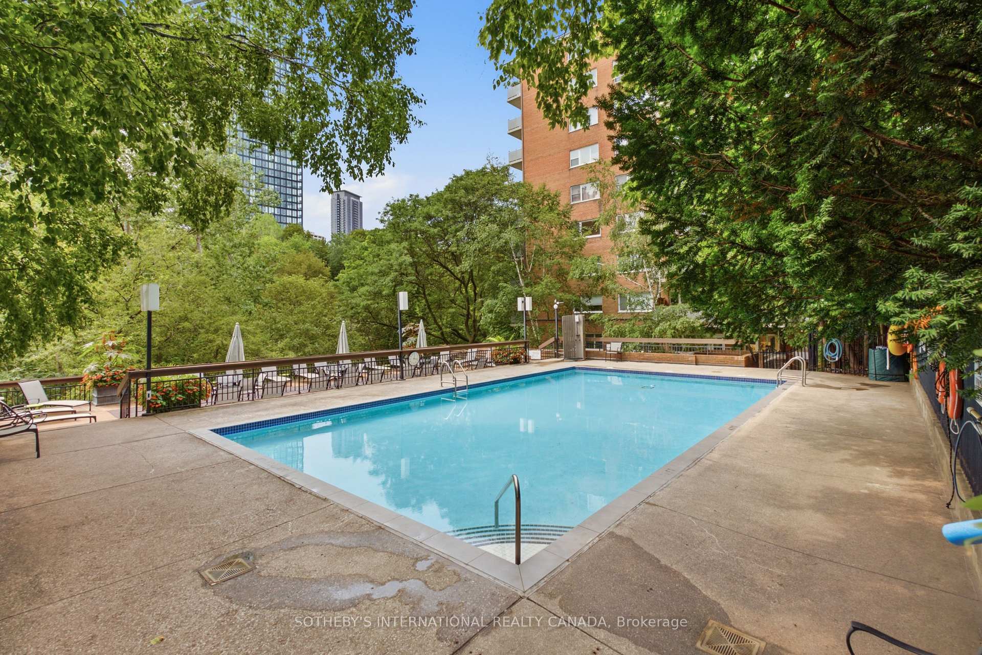 Photo 28 of Unit 947, 21 Dale Avenue, Toronto, Rosedale-Moore Park — HOMEH
