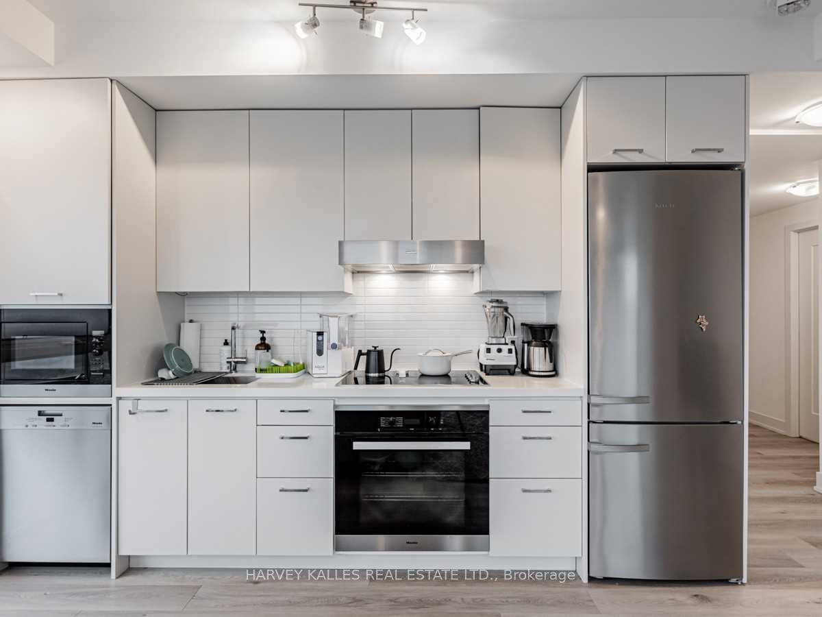 Photo 12 of Unit 1602, 11 Lillian Street, Toronto, Mount Pleasant West — HOMEH