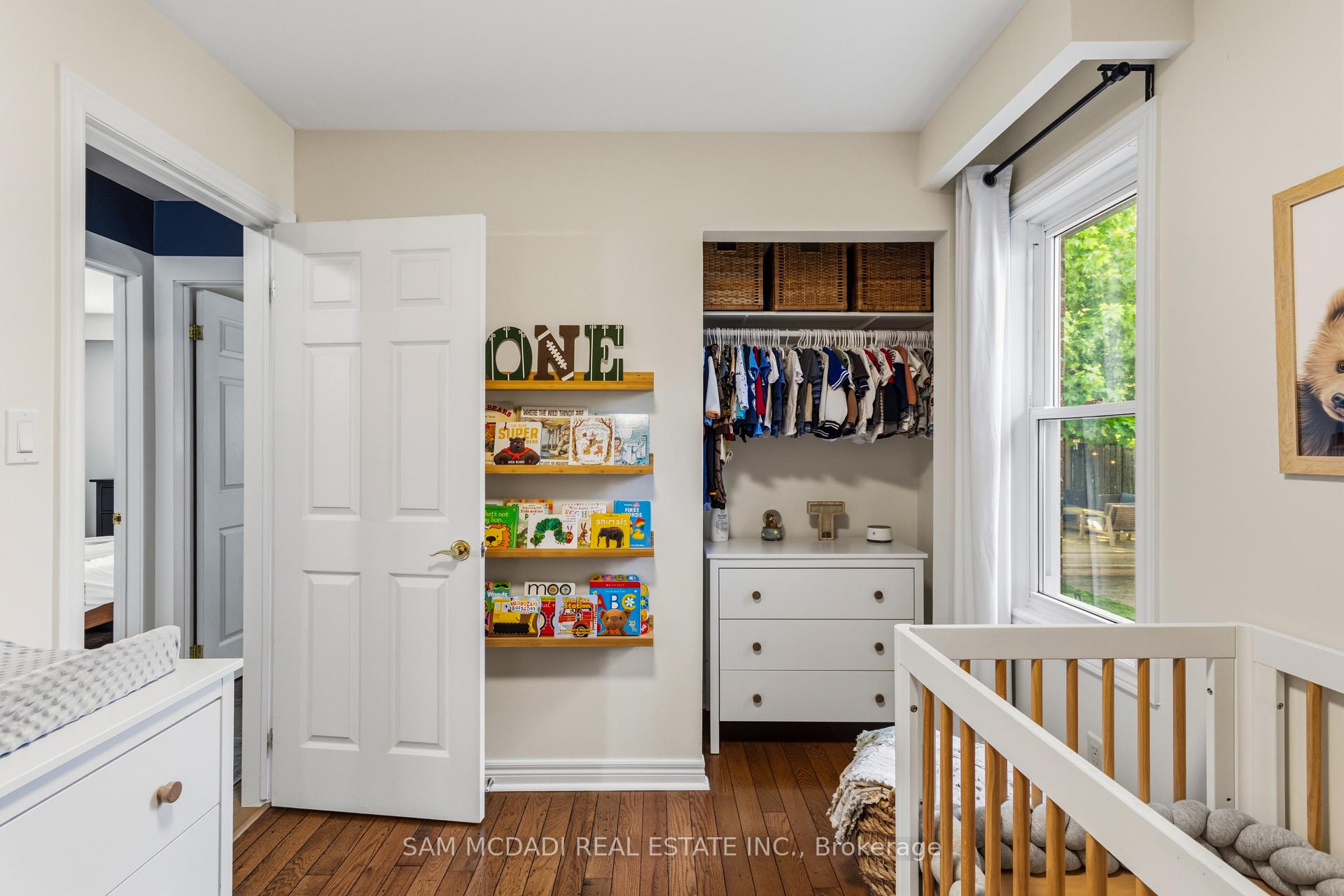 Photo 21 of 32 Milverton Close, Hamilton, Waterdown — HOMEH