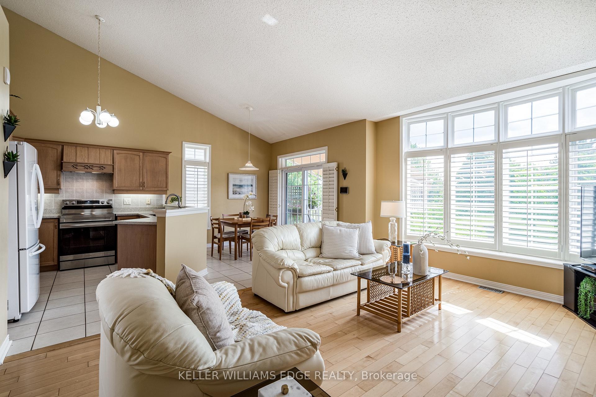 Photo 15 of Unit 13, 2278 Turnberry Road, Burlington, Rose — HOMEH