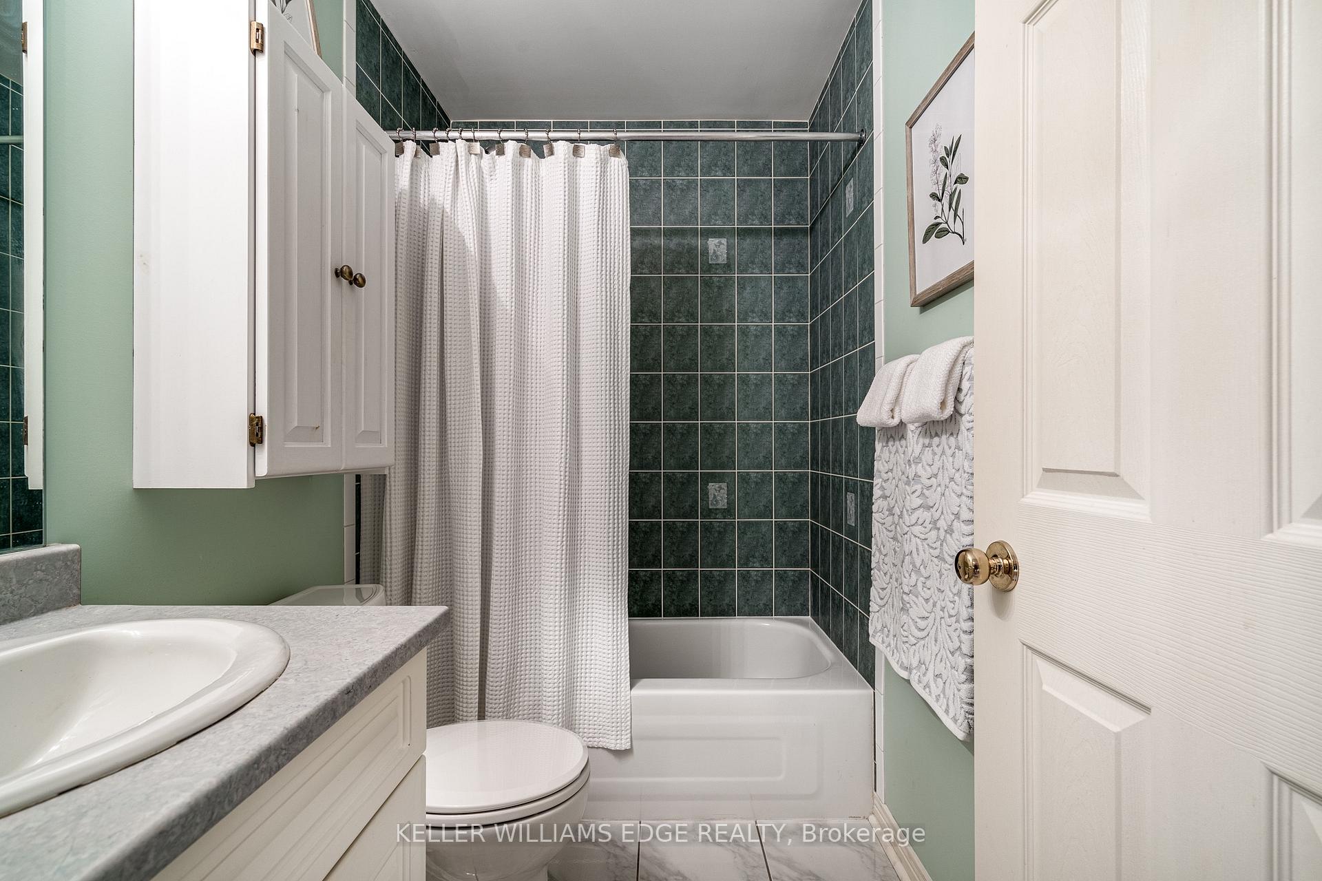 Photo 33 of Unit 13, 2278 Turnberry Road, Burlington, Rose — HOMEH