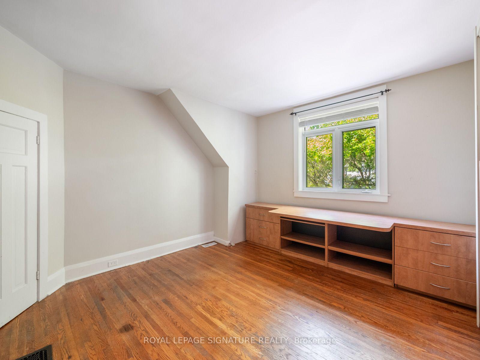 Photo 14 of 111 Pickering Street, Toronto, East End-Danforth — HOMEH