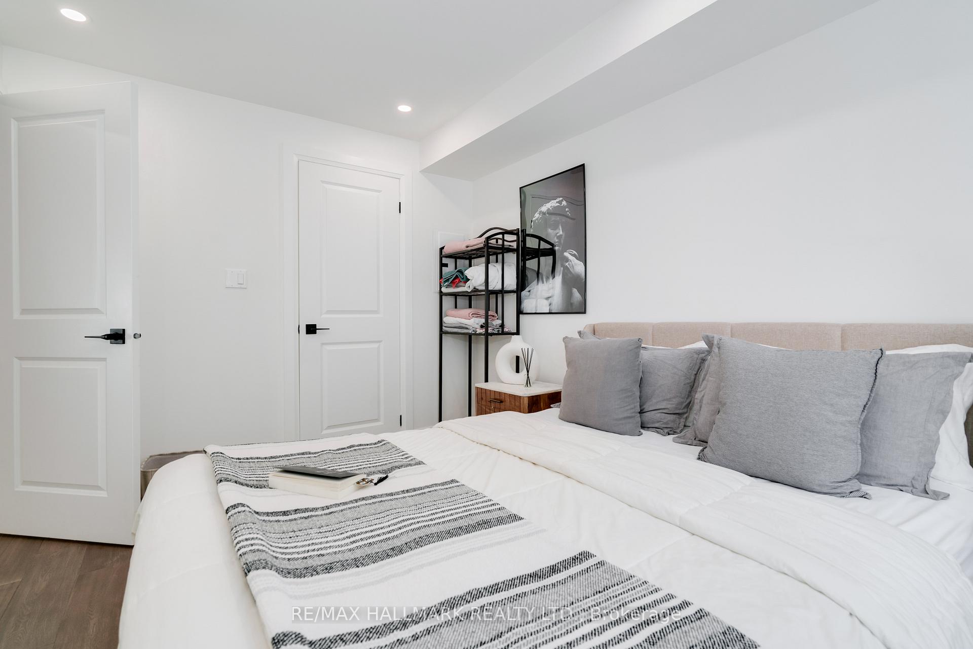 Photo 18 of Unit 129, 11 Foundry Avenue, Toronto, Dovercourt-Wallace Emerson-Junction — HOMEH