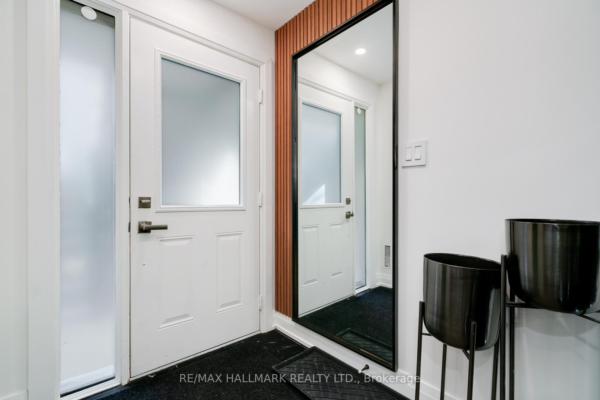 Photo 20 of Unit 129, 11 Foundry Avenue, Toronto, Dovercourt-Wallace Emerson-Junction — HOMEH