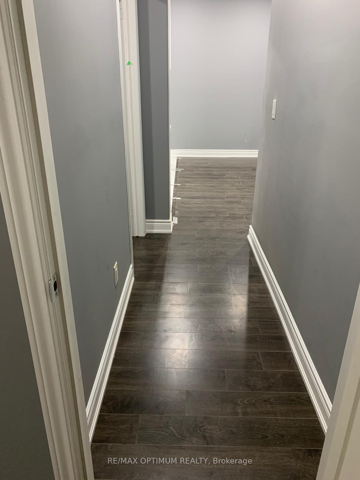 Photo 37 of 8 Lyle Way, Brampton, Credit Valley — HOMEH