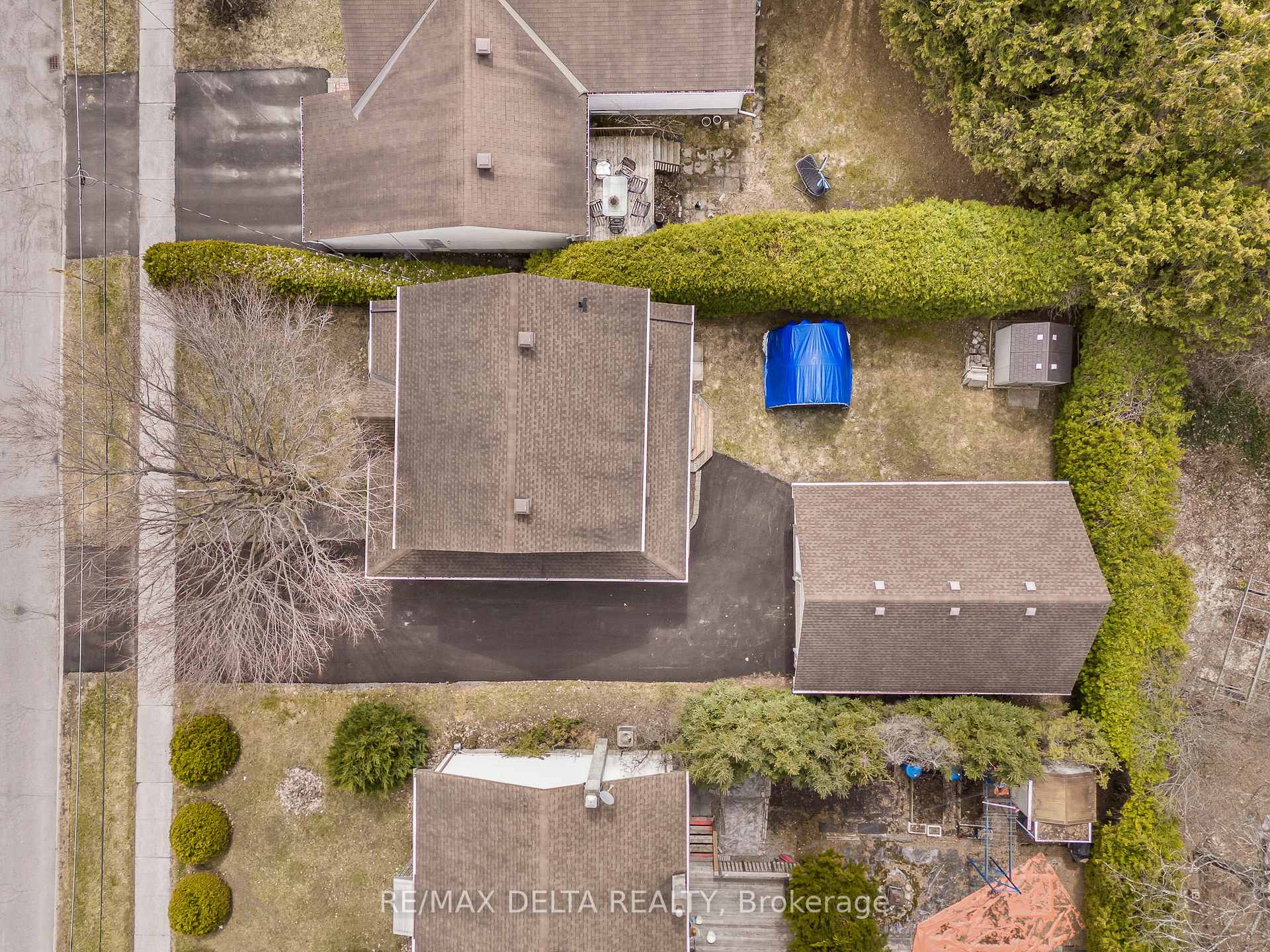 Photo 32 of 2567 Cleroux Crescent, Ottawa, Blackburn Hamlet (South) — HOMEH