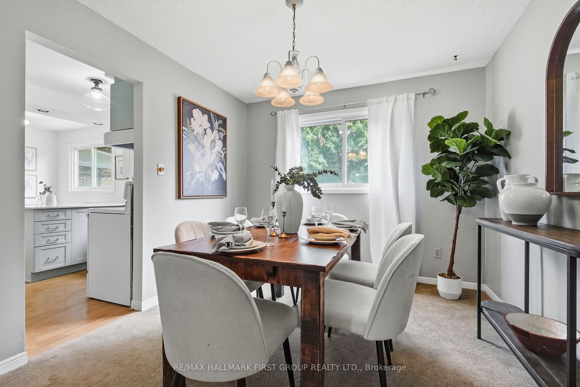 Photo 12 of 119 Frederick Street, Whitby, Blue Grass Meadows — HOMEH