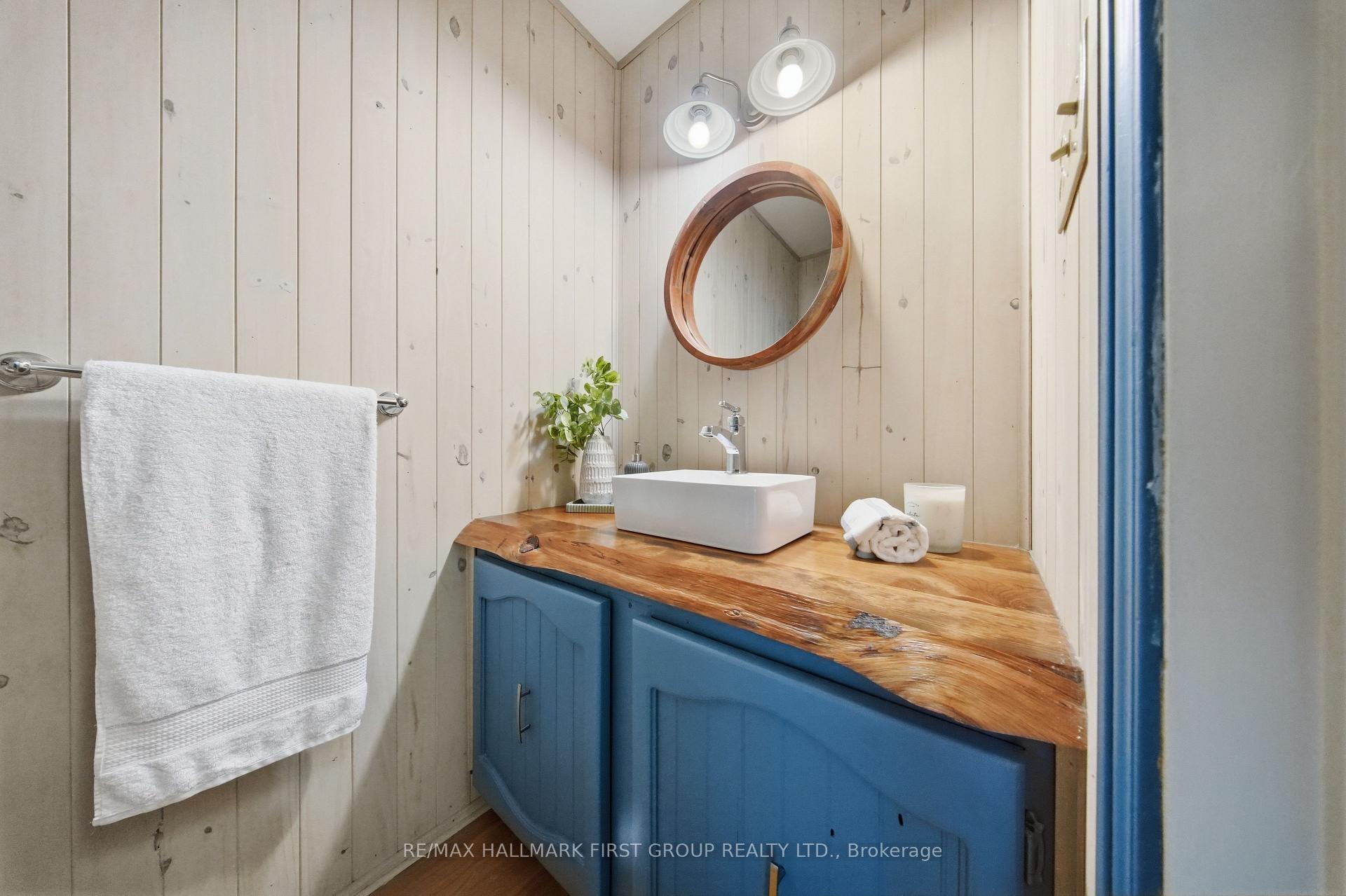 Photo 15 of 119 Frederick Street, Whitby, Blue Grass Meadows — HOMEH
