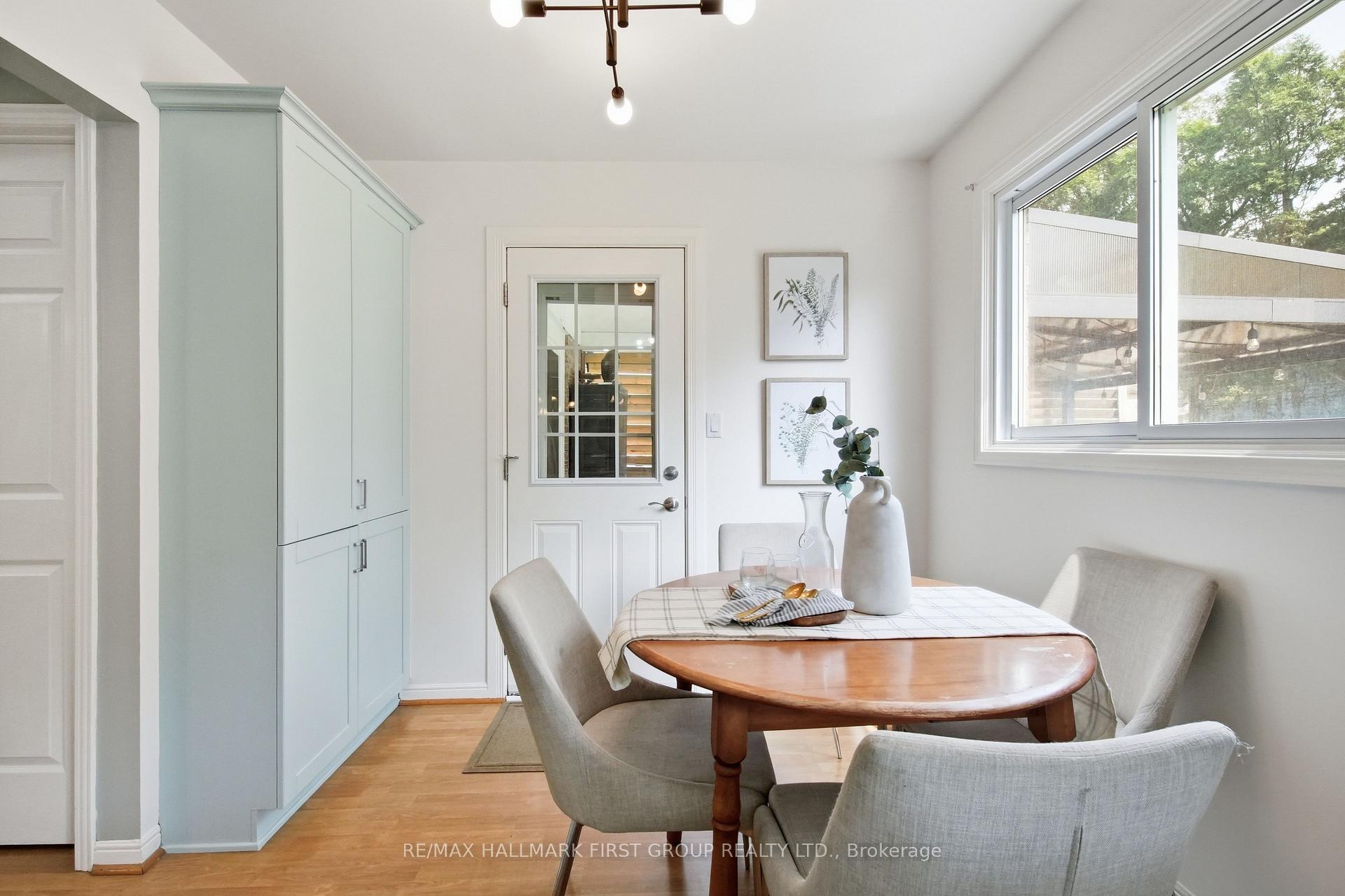 Photo 16 of 119 Frederick Street, Whitby, Blue Grass Meadows — HOMEH