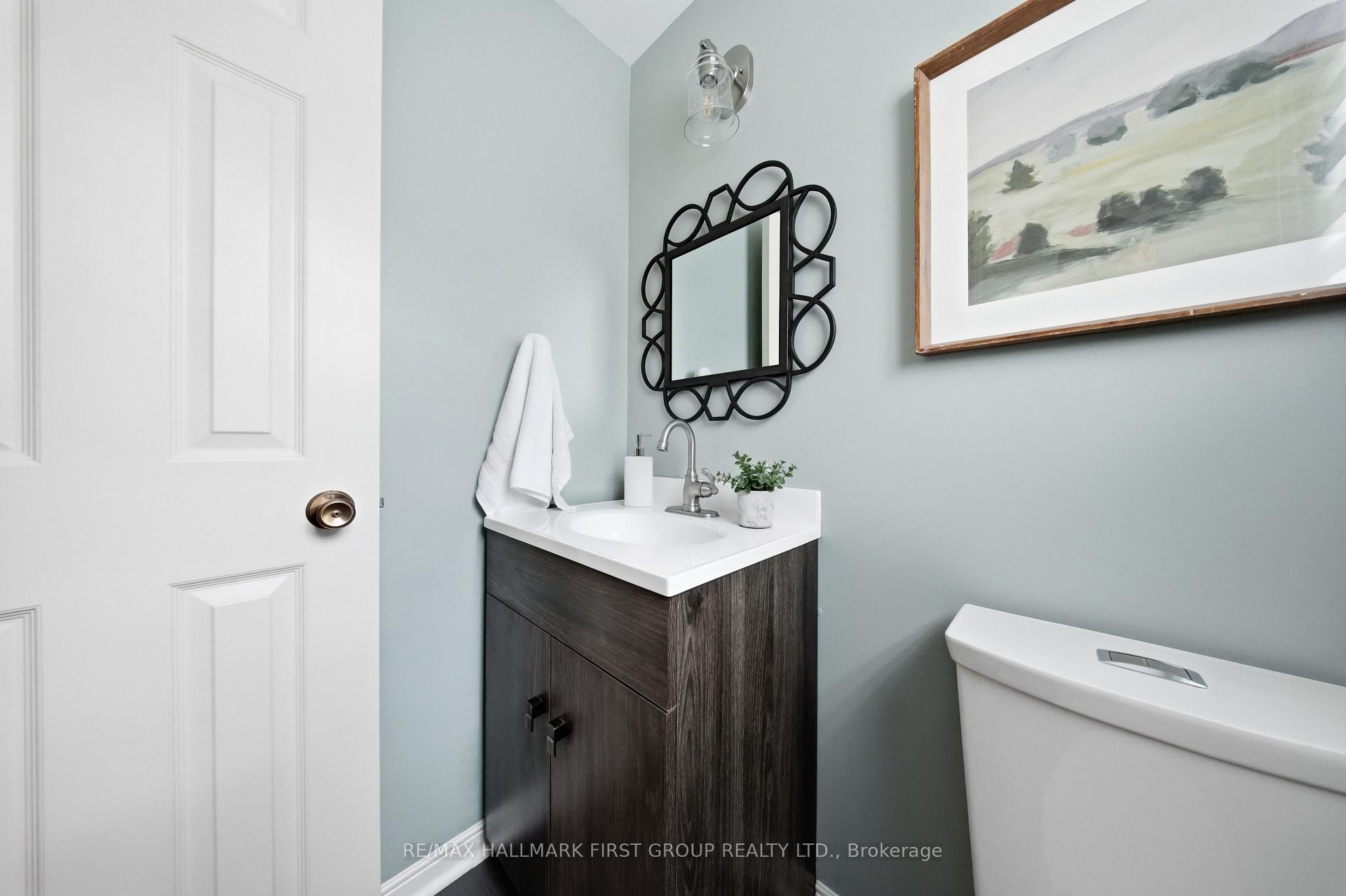 Photo 18 of 119 Frederick Street, Whitby, Blue Grass Meadows — HOMEH