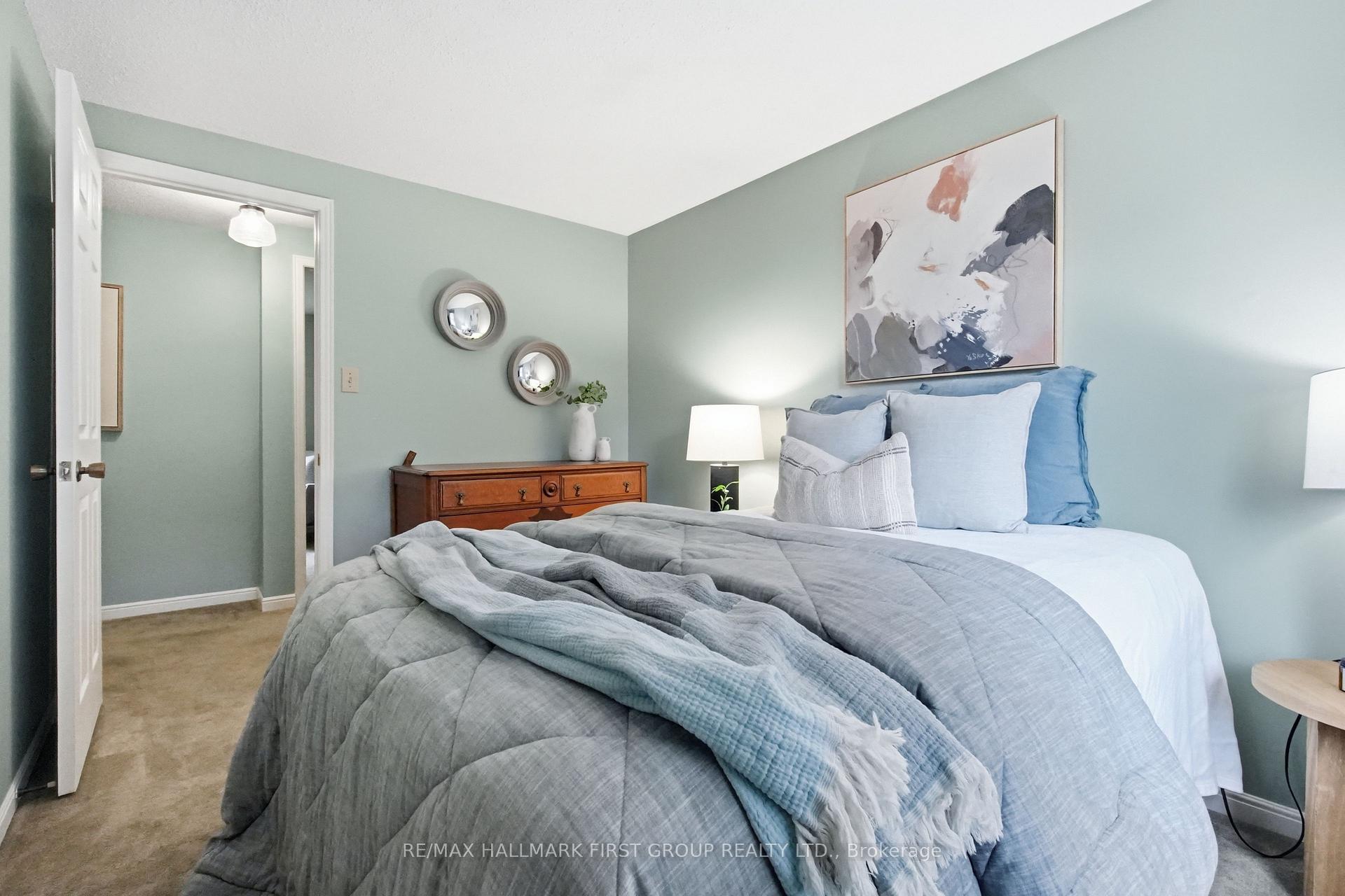 Photo 20 of 119 Frederick Street, Whitby, Blue Grass Meadows — HOMEH