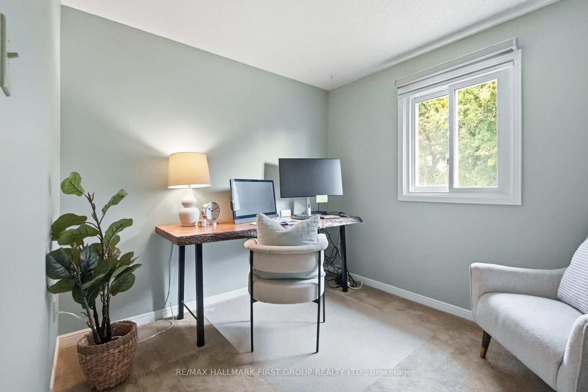 Photo 21 of 119 Frederick Street, Whitby, Blue Grass Meadows — HOMEH