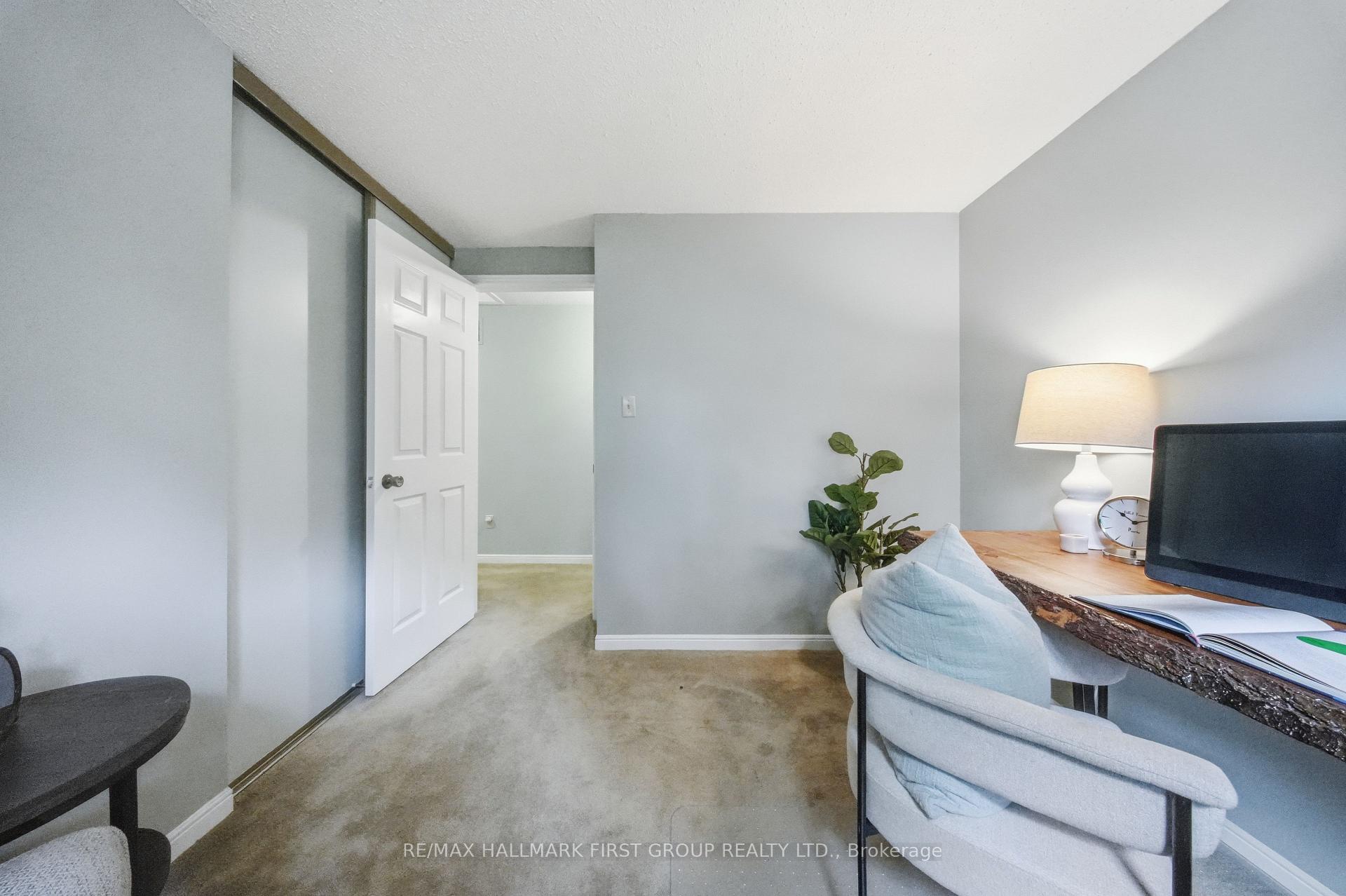 Photo 22 of 119 Frederick Street, Whitby, Blue Grass Meadows — HOMEH
