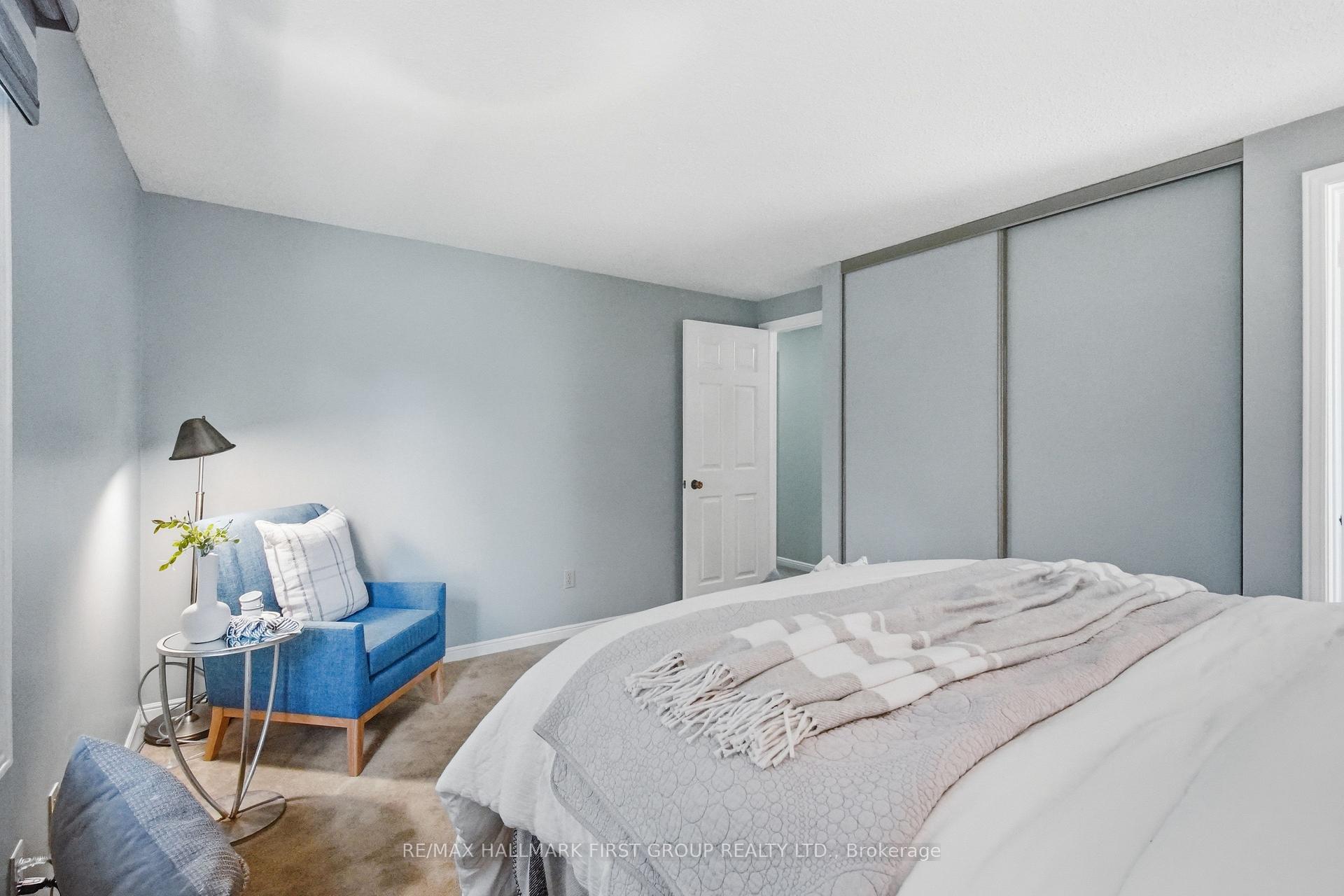Photo 23 of 119 Frederick Street, Whitby, Blue Grass Meadows — HOMEH