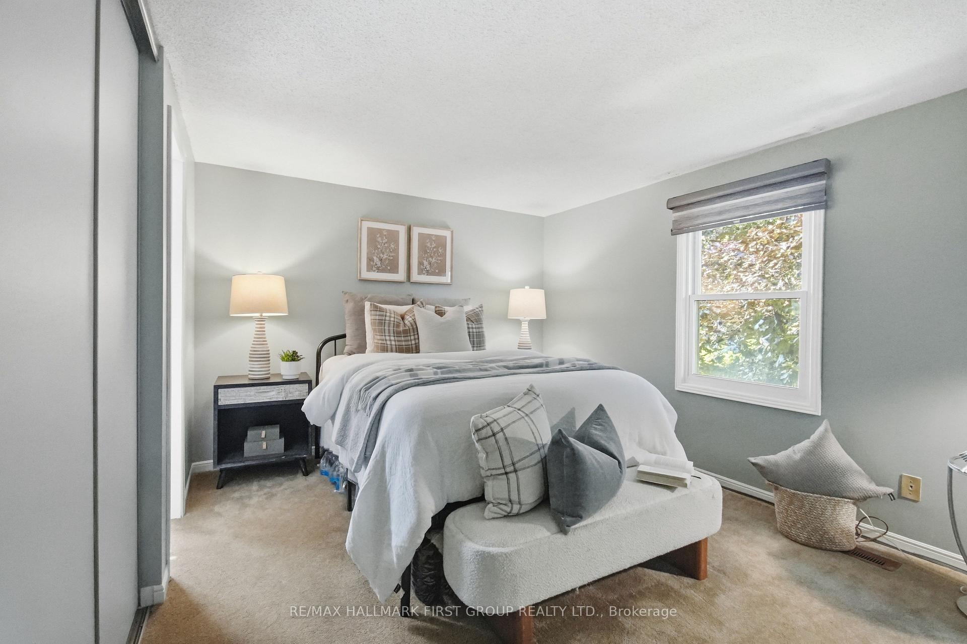 Photo 24 of 119 Frederick Street, Whitby, Blue Grass Meadows — HOMEH