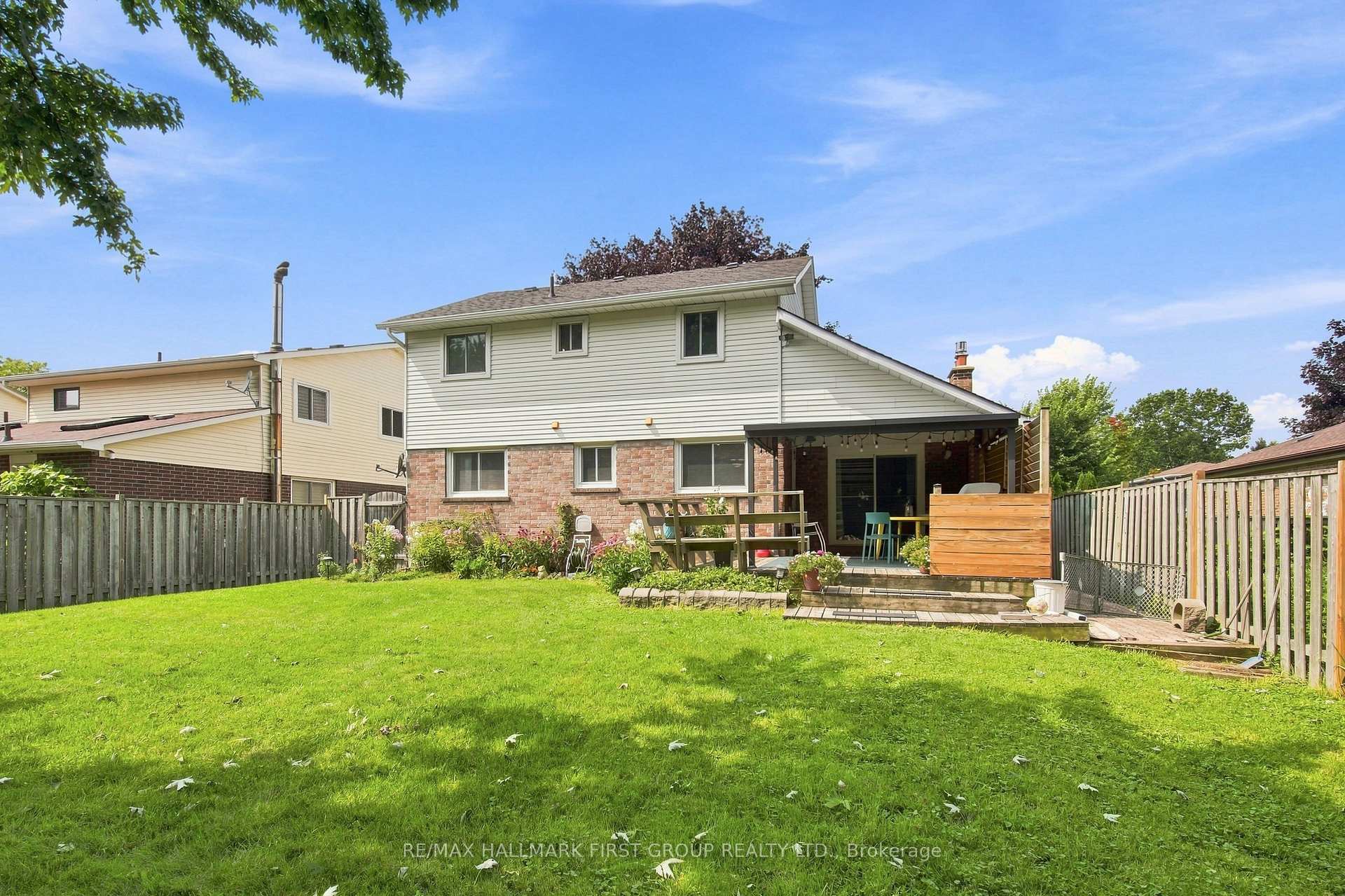 Photo 30 of 119 Frederick Street, Whitby, Blue Grass Meadows — HOMEH