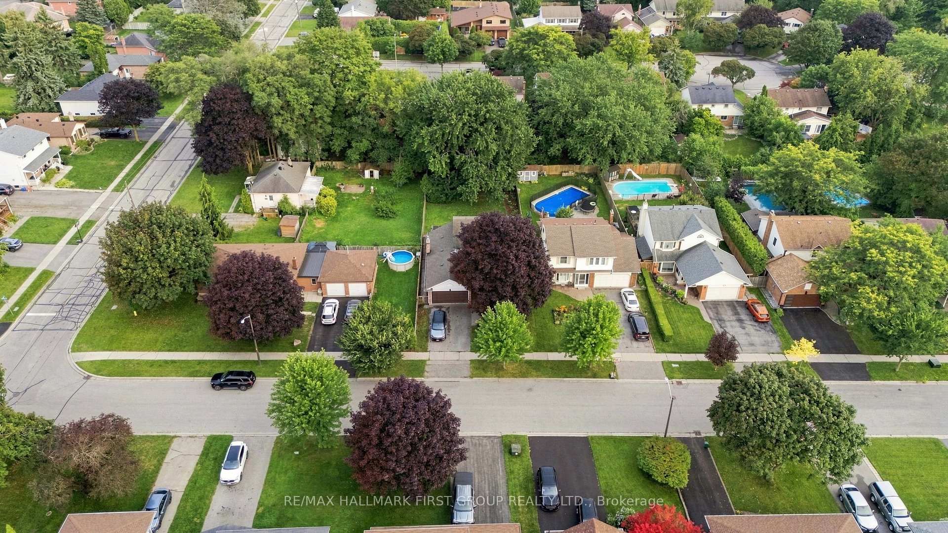 Photo 49 of 119 Frederick Street, Whitby, Blue Grass Meadows — HOMEH