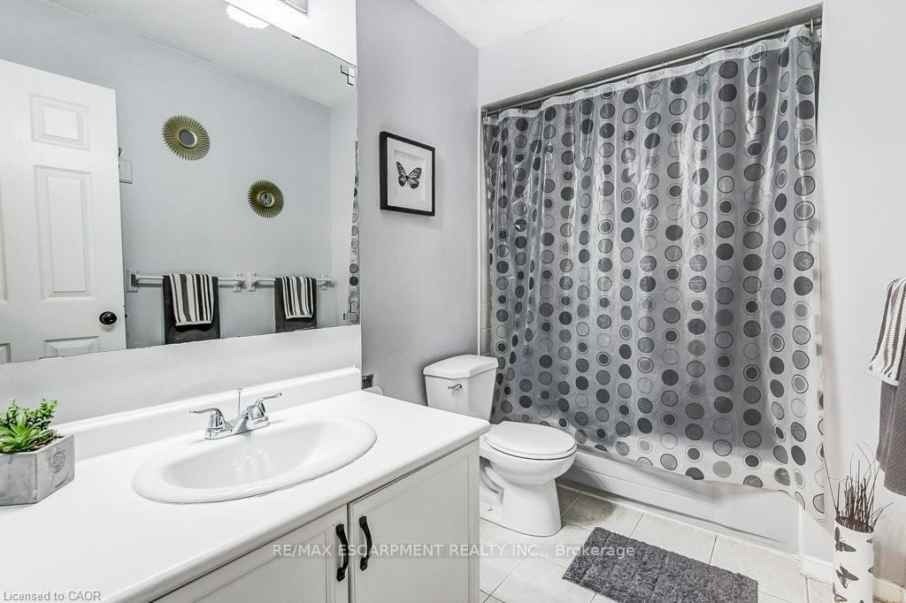 Photo 32 of Unit 22, 391 Stone Church Road E, Hamilton, Crerar — HOMEH
