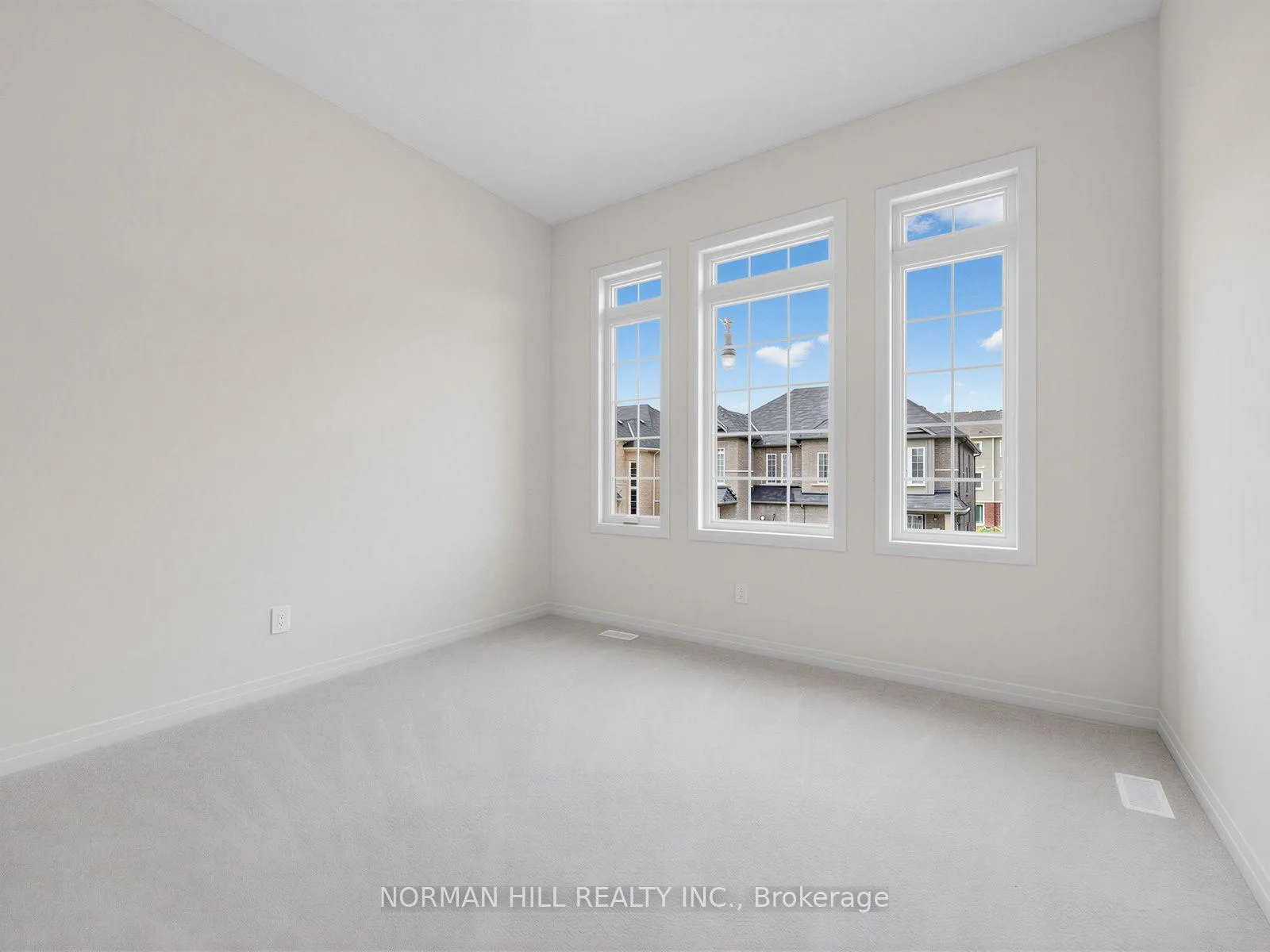 Photo 18 of 13 Guildhouse Drive, Brampton, Northwest Brampton — HOMEH