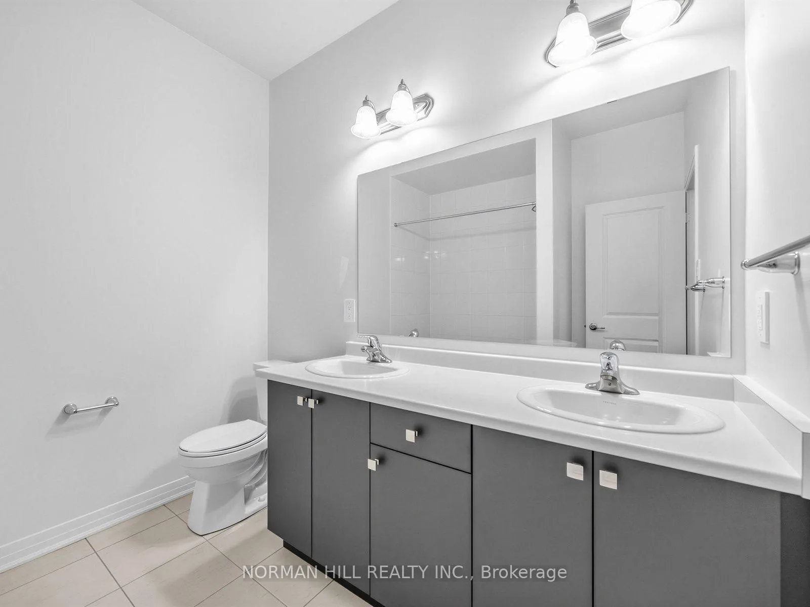 Photo 23 of 13 Guildhouse Drive, Brampton, Northwest Brampton — HOMEH