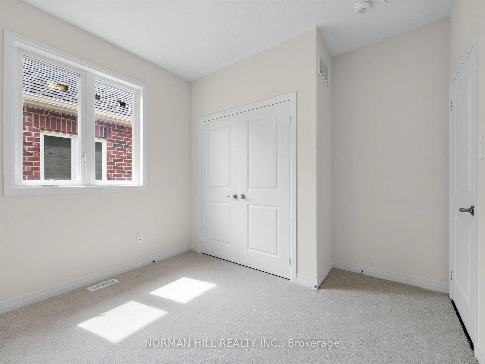 Photo 27 of 13 Guildhouse Drive, Brampton, Northwest Brampton — HOMEH