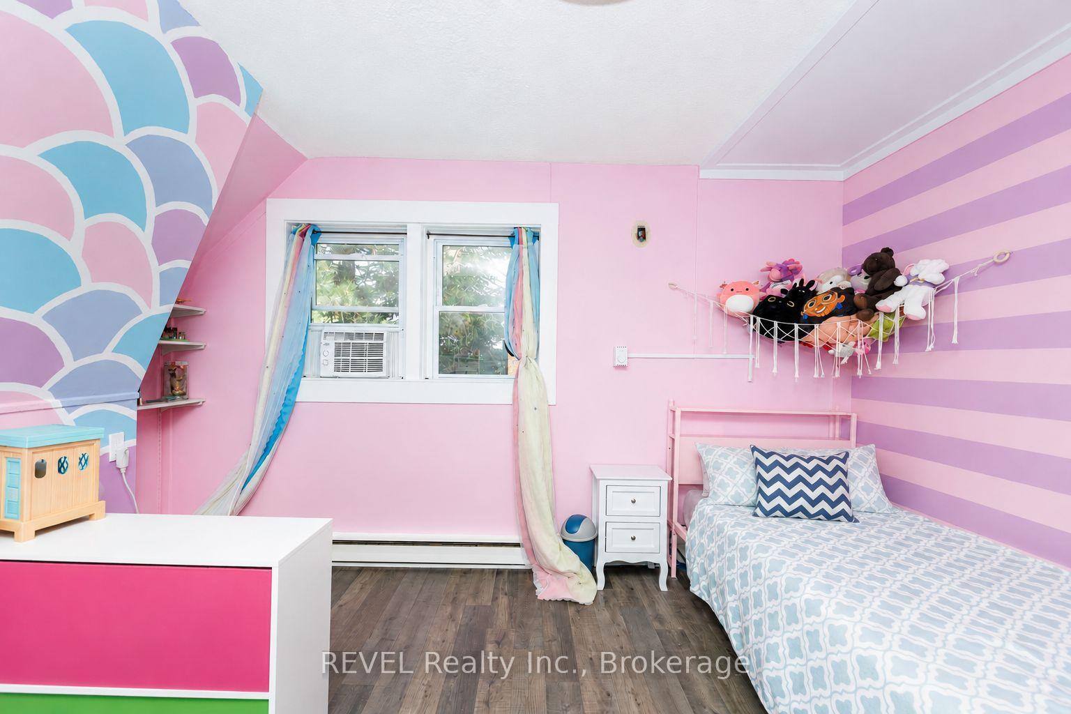 Photo 18 of 2791 Neptune Crescent, Niagara Falls, Stamford — HOMEH