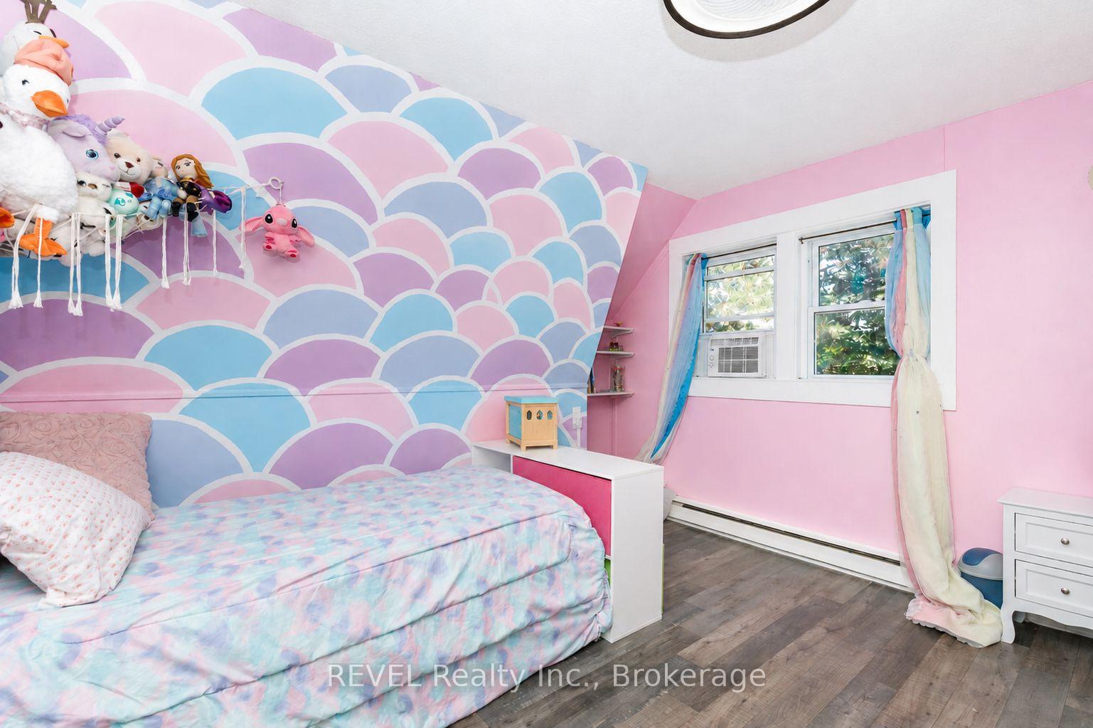Photo 19 of 2791 Neptune Crescent, Niagara Falls, Stamford — HOMEH