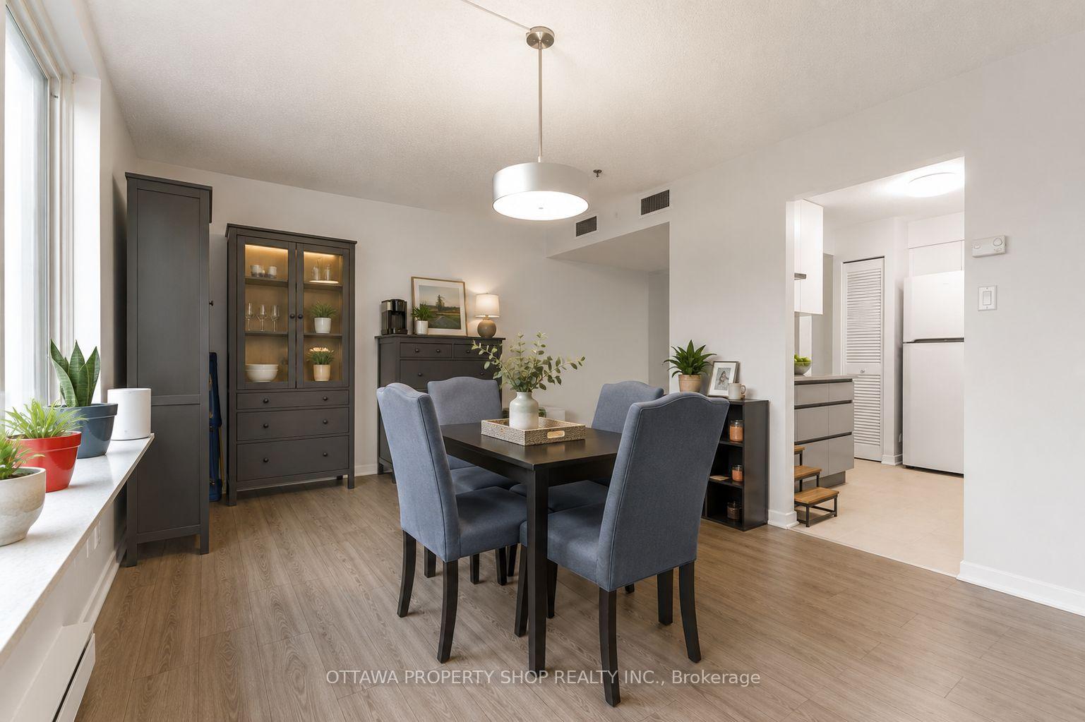 Photo 4 of Unit 204, 800 Mckellar Avenue, Ottawa, Carlingwood — HOMEH