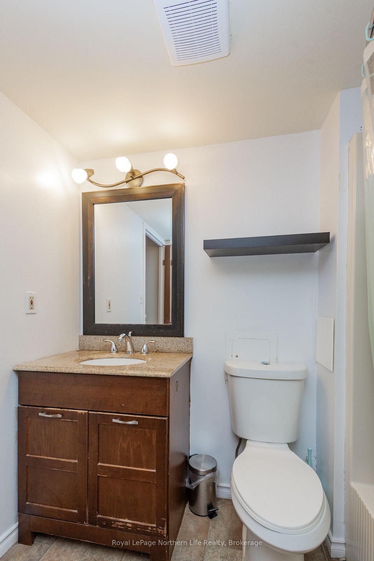 Photo 22 of Unit 407, 330 Sixth Avenue W, North Bay, Central — HOMEH