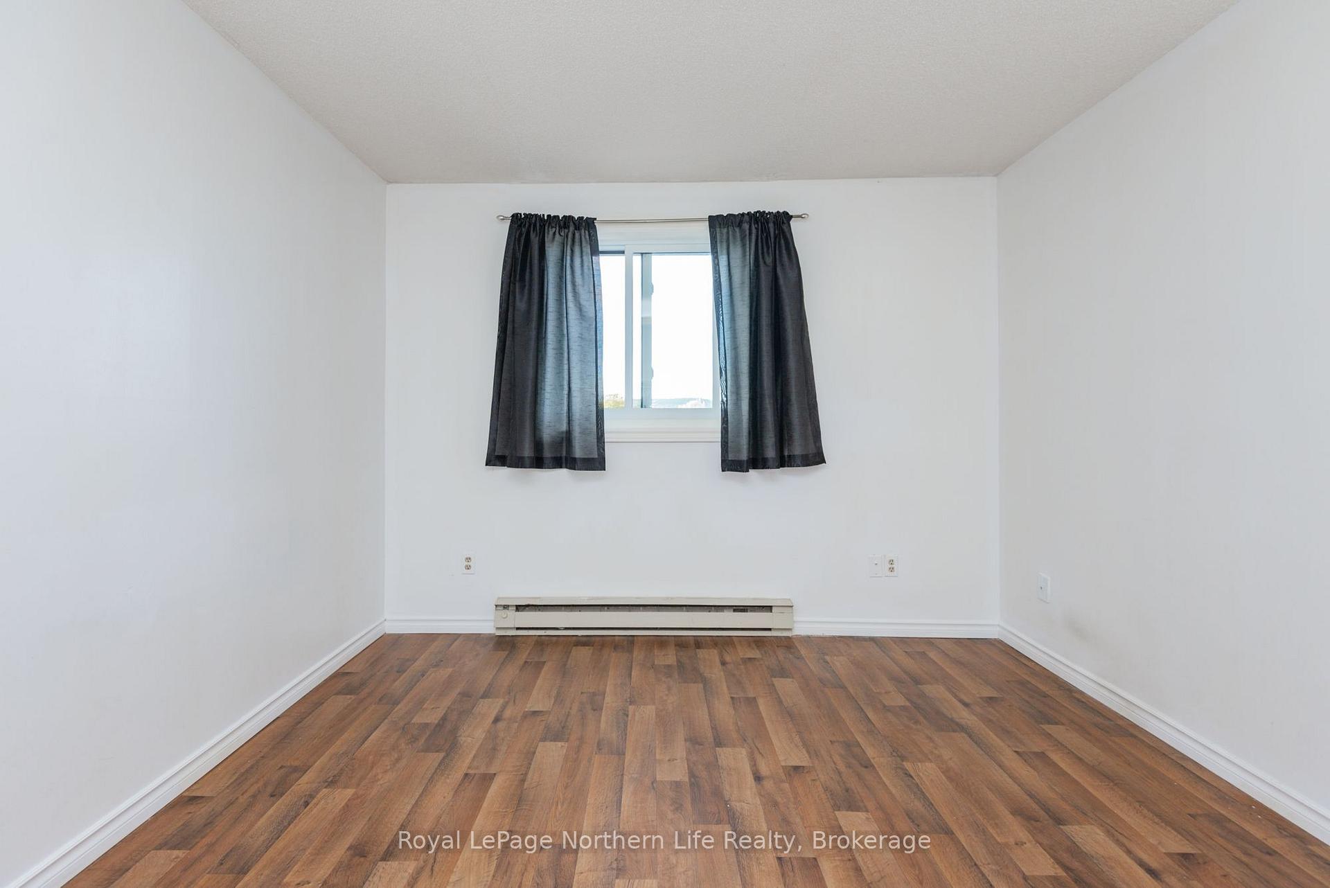 Photo 20 of Unit 407, 330 Sixth Avenue W, North Bay, Central — HOMEH