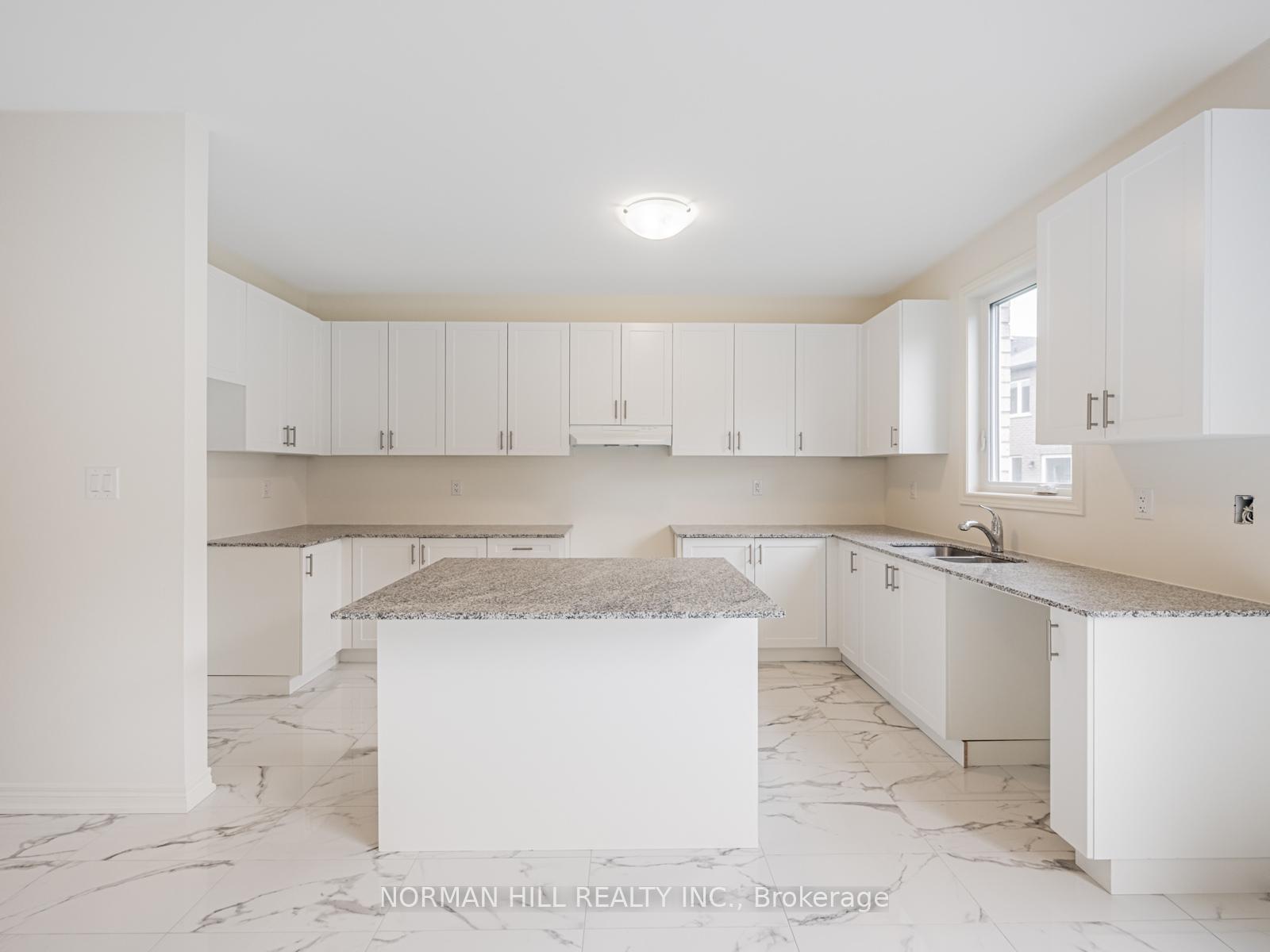 Photo 12 of 27 Unwind Crescent, Brampton, Credit Valley — HOMEH