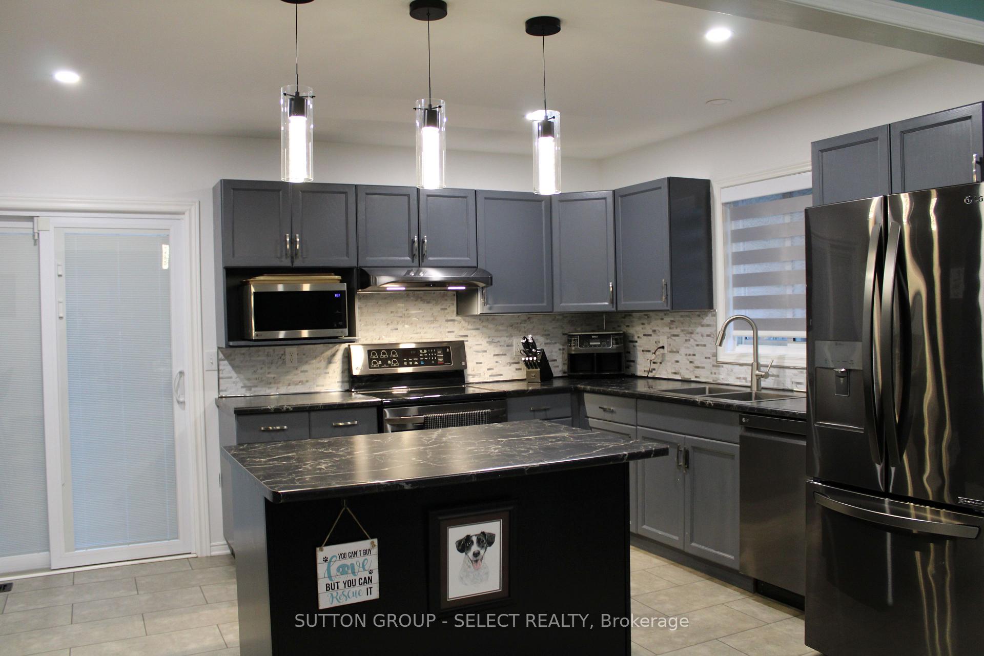 Photo 7 of 234 Parkview Drive, Strathroy-Caradoc, SE — HOMEH