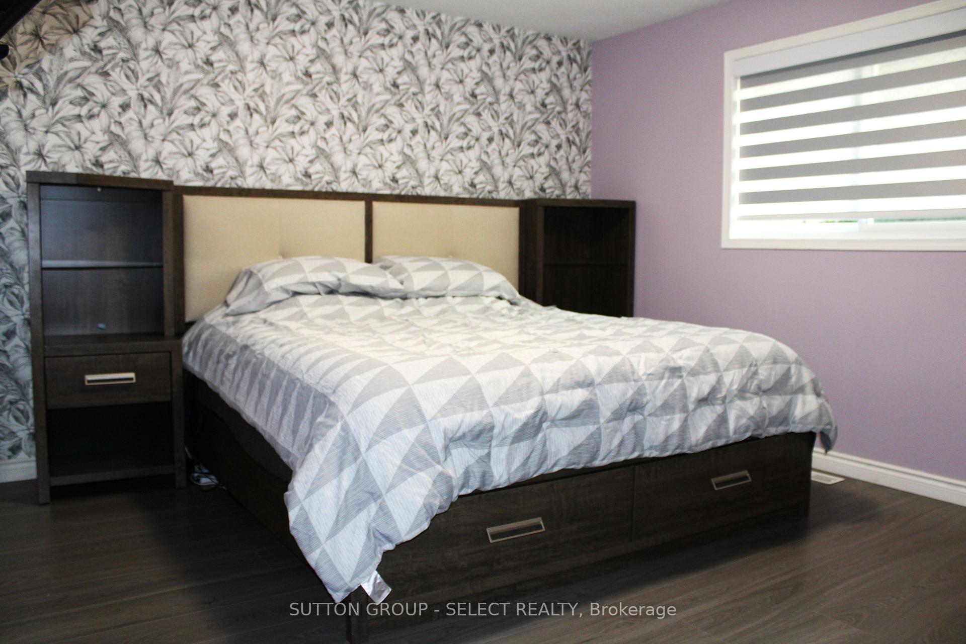 Photo 9 of 234 Parkview Drive, Strathroy-Caradoc, SE — HOMEH