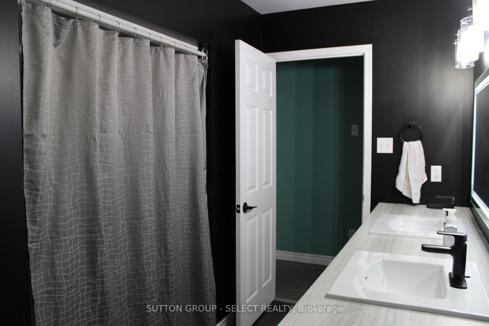 Photo 15 of 234 Parkview Drive, Strathroy-Caradoc, SE — HOMEH