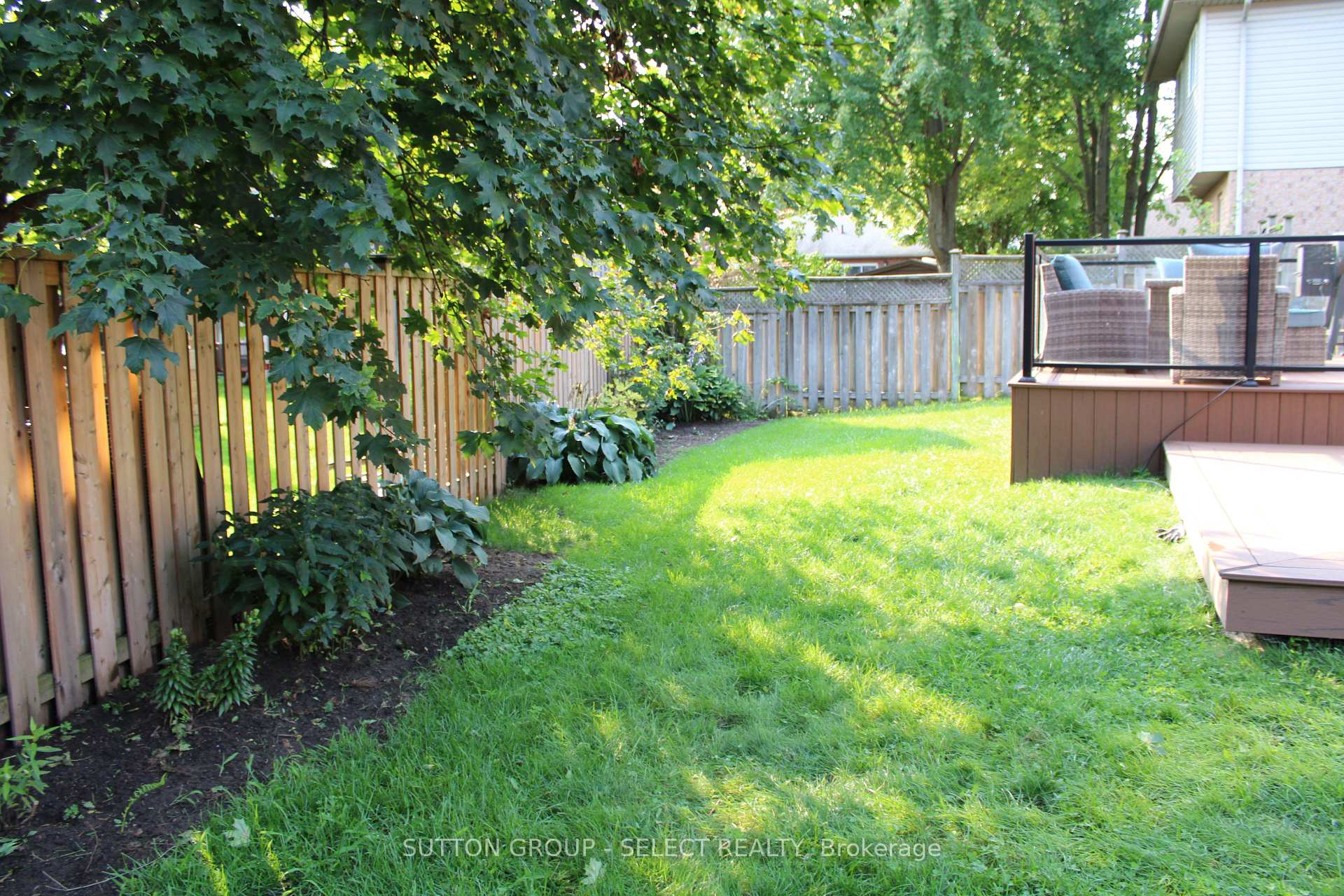 Photo 26 of 234 Parkview Drive, Strathroy-Caradoc, SE — HOMEH