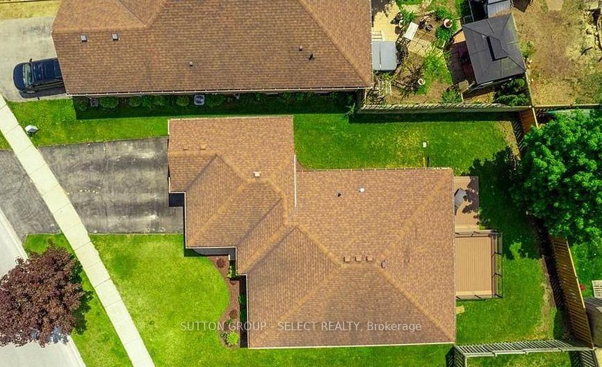 Photo 29 of 234 Parkview Drive, Strathroy-Caradoc, SE — HOMEH