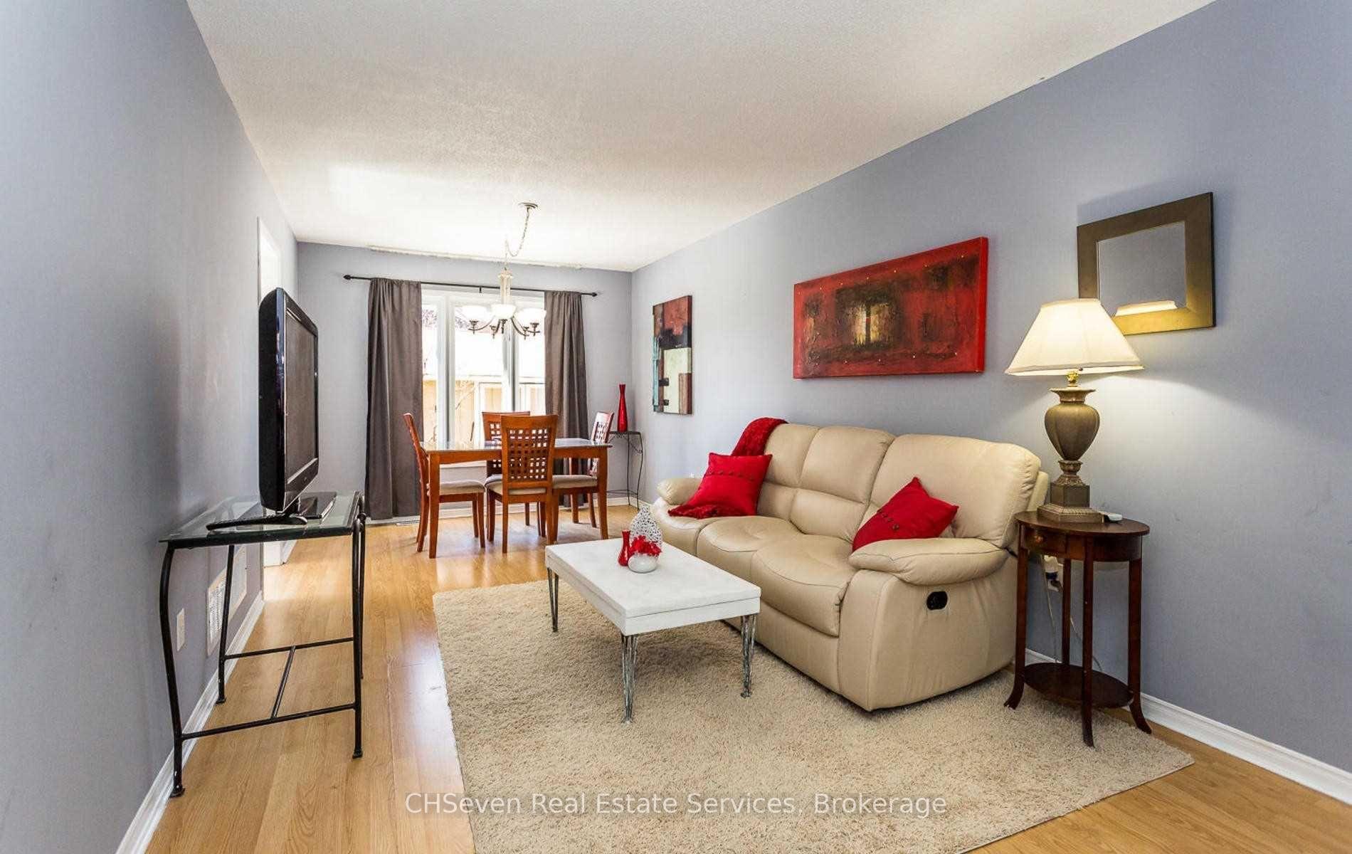 Photo 3 of 113 White Tail Crescent, Brampton, Fletcher's West — HOMEH