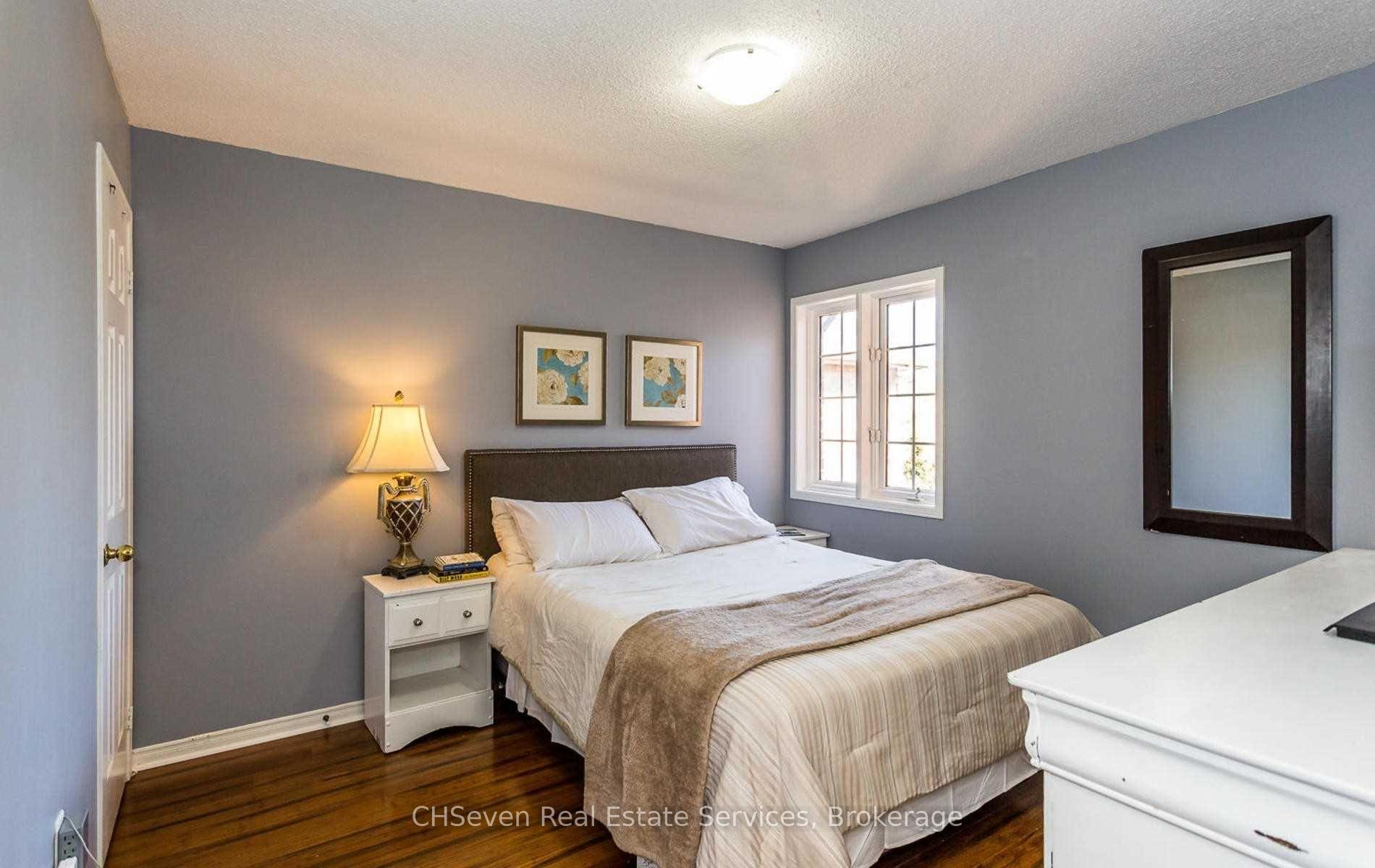 Photo 12 of 113 White Tail Crescent, Brampton, Fletcher's West — HOMEH