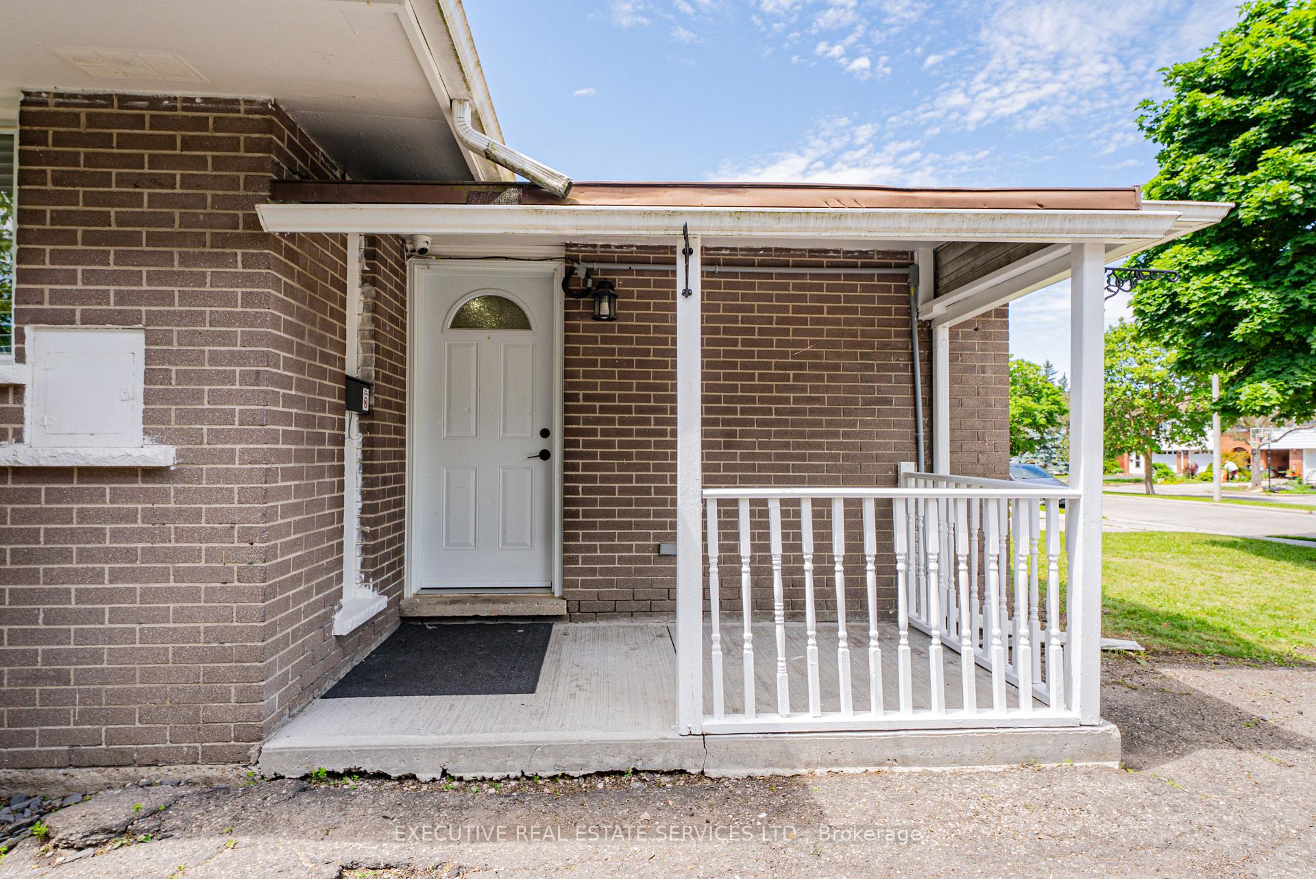 Photo 4 of 77 Overlea Drive, Kitchener, Meinzinger — HOMEH