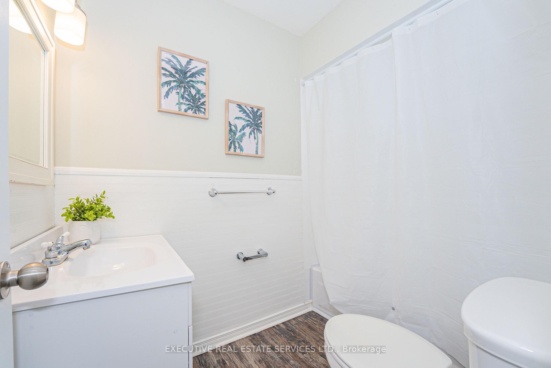 Photo 19 of 77 Overlea Drive, Kitchener, Meinzinger — HOMEH