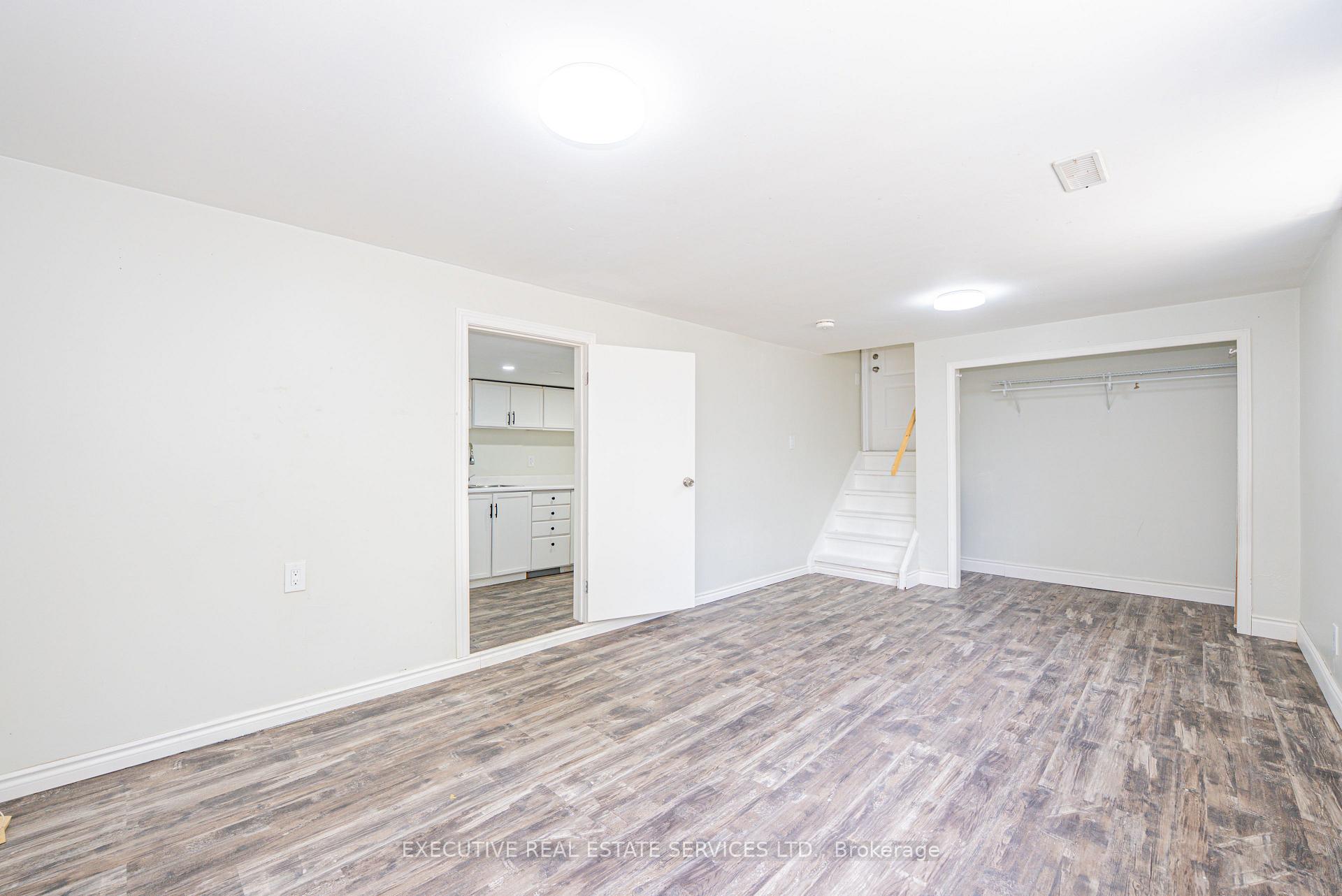 Photo 31 of 77 Overlea Drive, Kitchener, Meinzinger — HOMEH