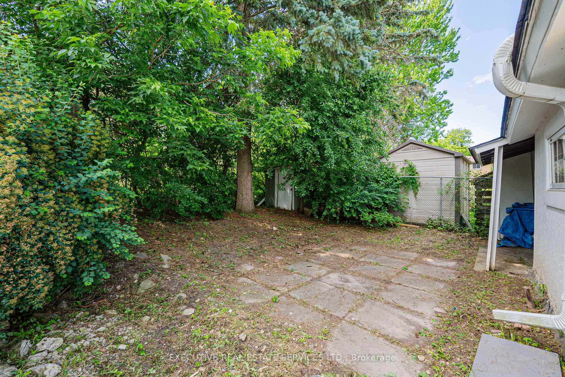Photo 37 of 77 Overlea Drive, Kitchener, Meinzinger — HOMEH
