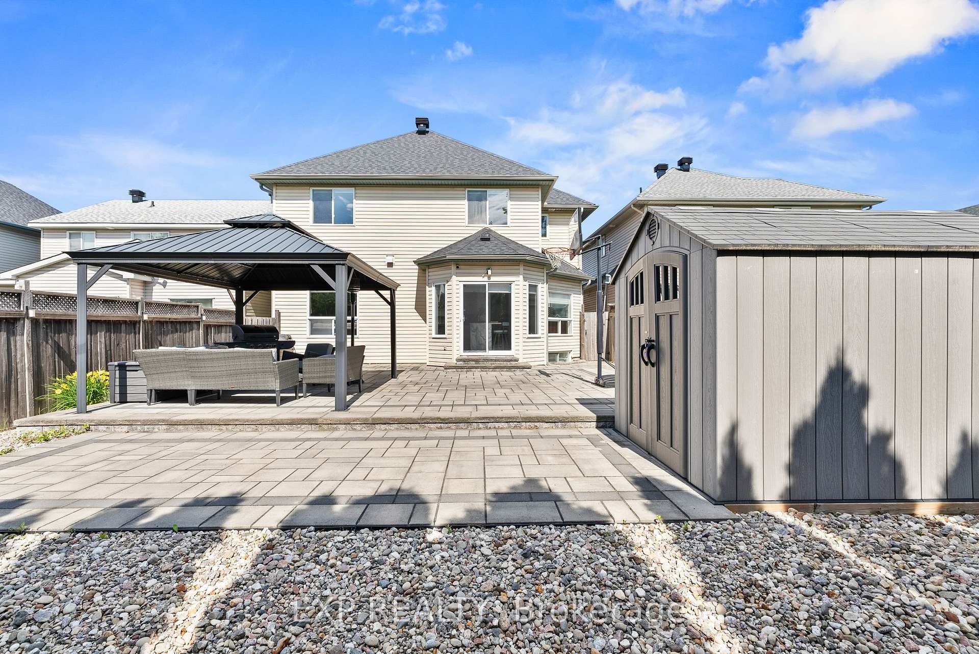Photo 5 of 112 Redcliff Avenue, Ottawa, Barrhaven - Longfields — HOMEH
