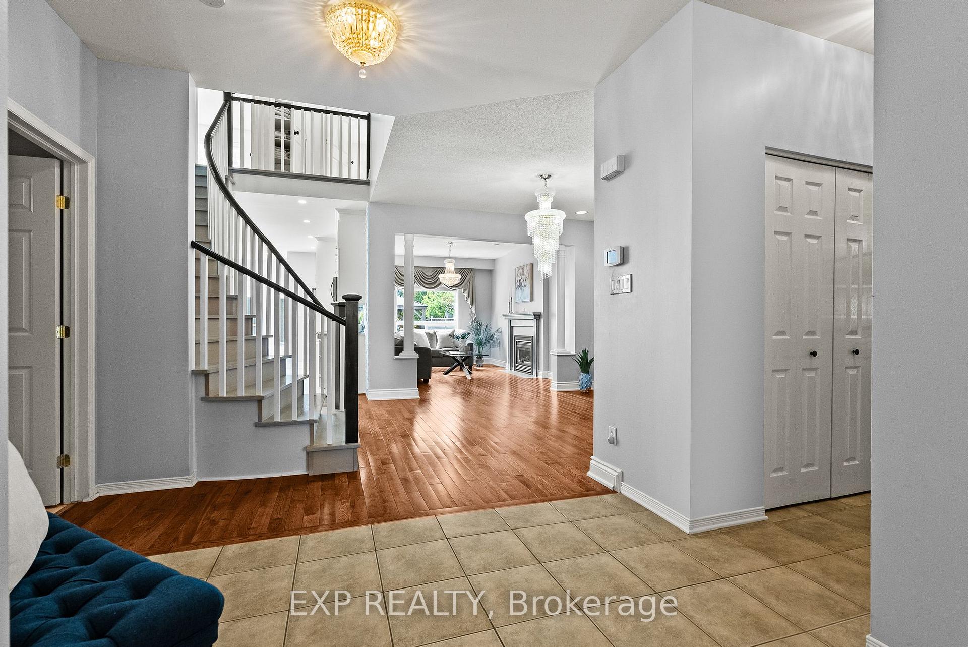 Photo 9 of 112 Redcliff Avenue, Ottawa, Barrhaven - Longfields — HOMEH